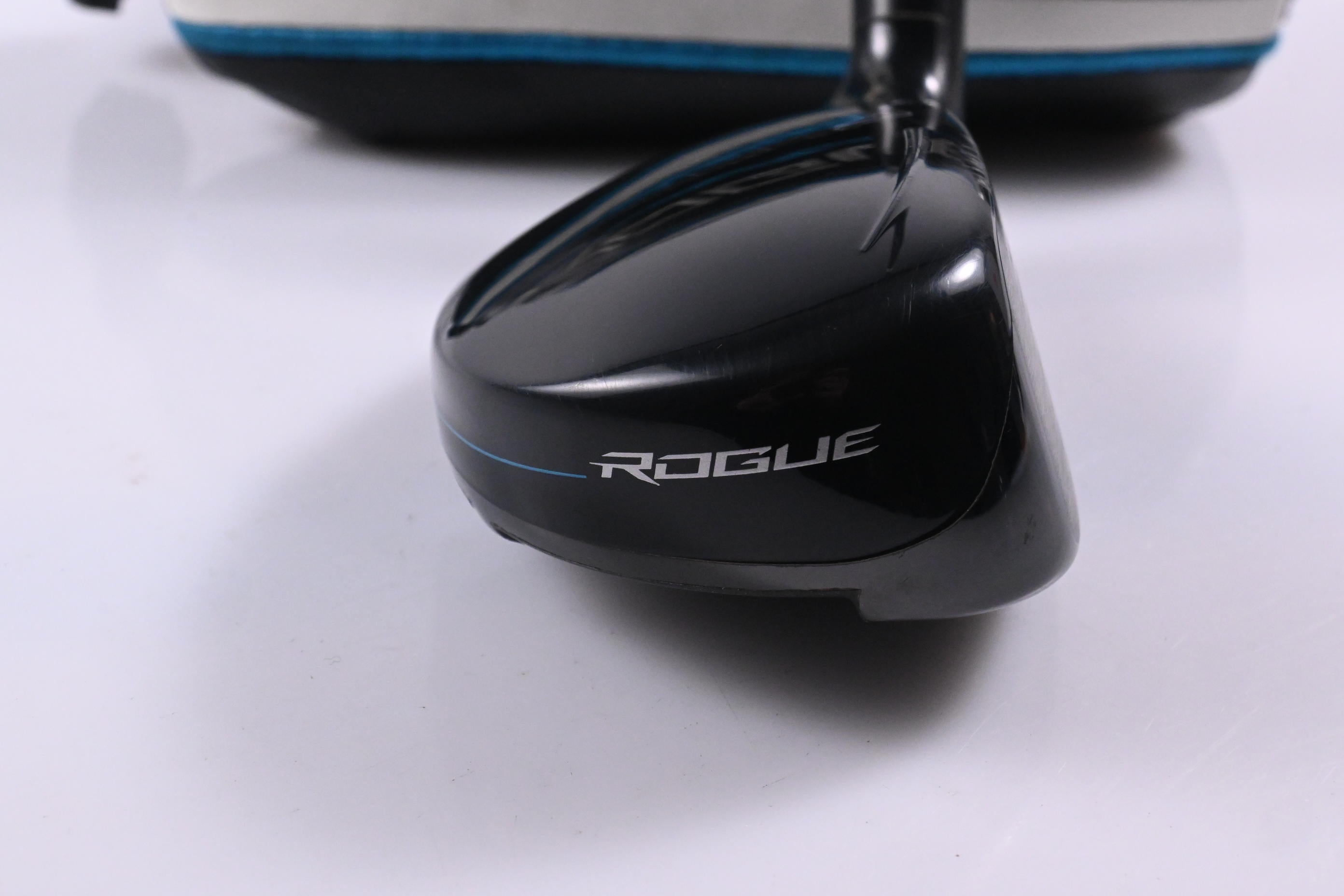 Callaway Rogue #3 Hybrid / 19 Degree / Regular Flex Aldila Synergy 60 Shaft