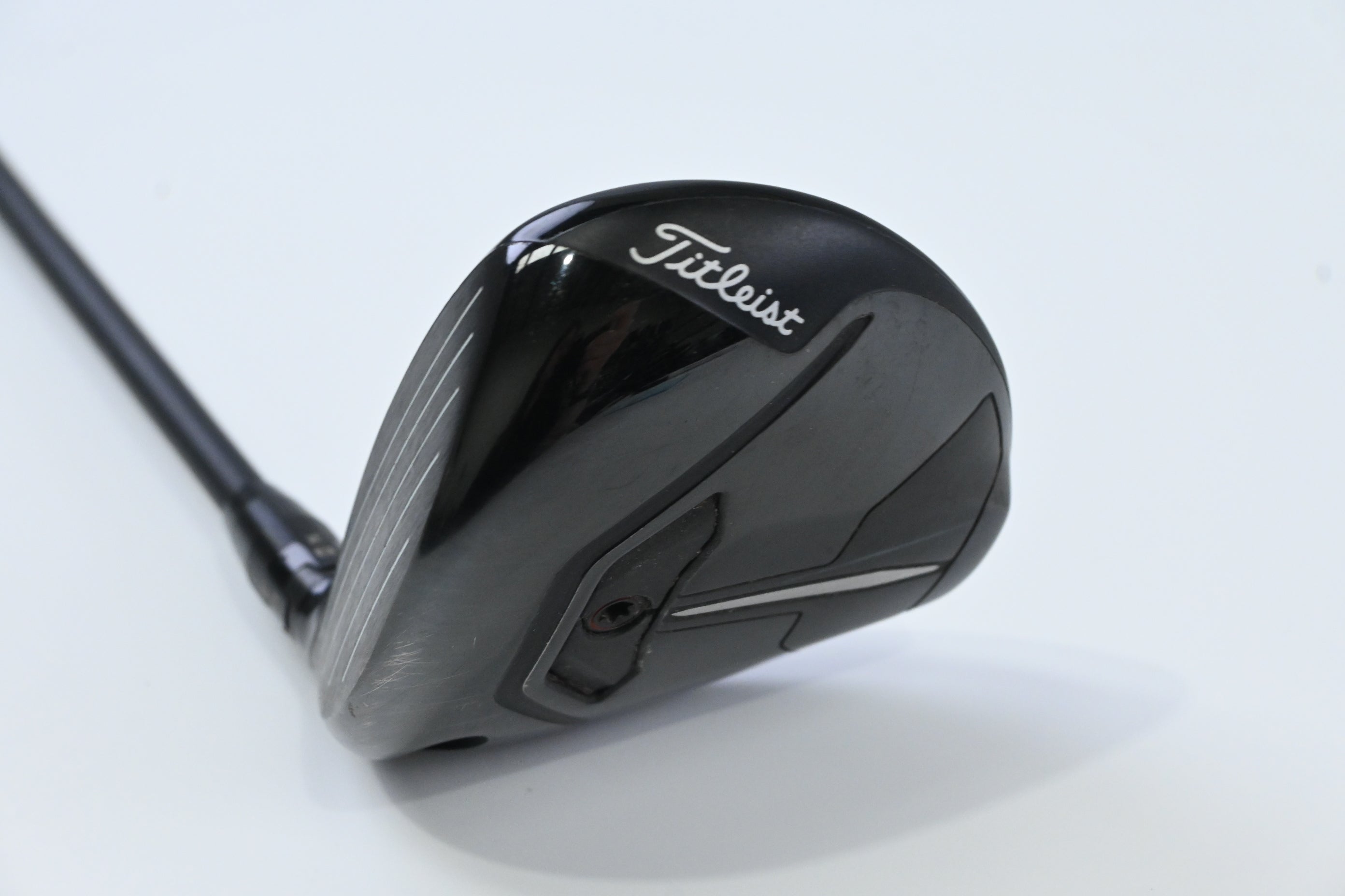 Left Hand Titleist TSR2 #5 Wood / 18 Degree / Regular Flex HZRDUS Gen4 Red CB 50