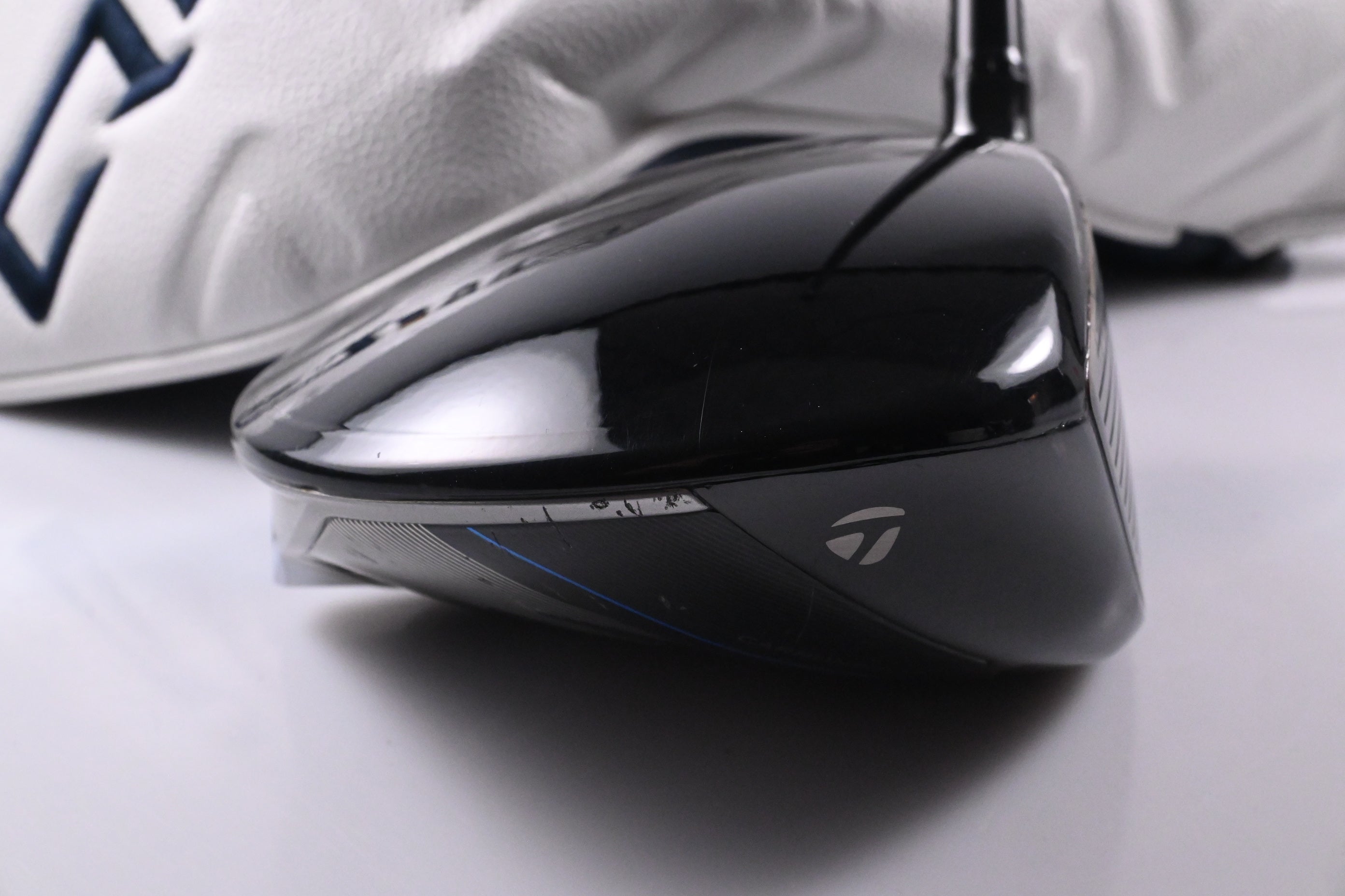 Taylormade Qi10 LS Driver / 10.5 Degree / X-Flex Tensei AV Limited 65 Shaft