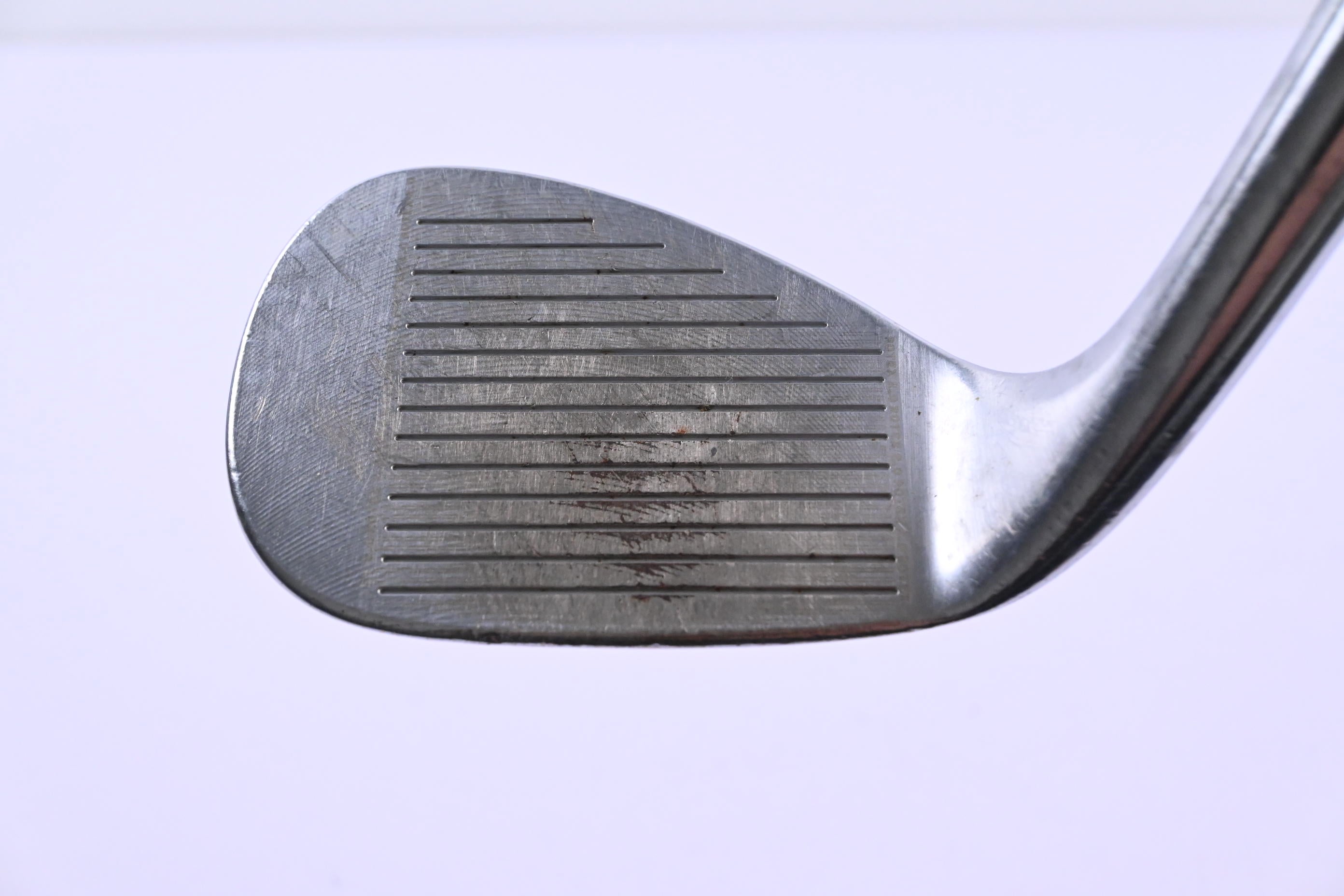 Cleveland 588 RTX 2.0 Sand Wedge / 56 Degree / Wedge Flex Dynamic Gold Shaft