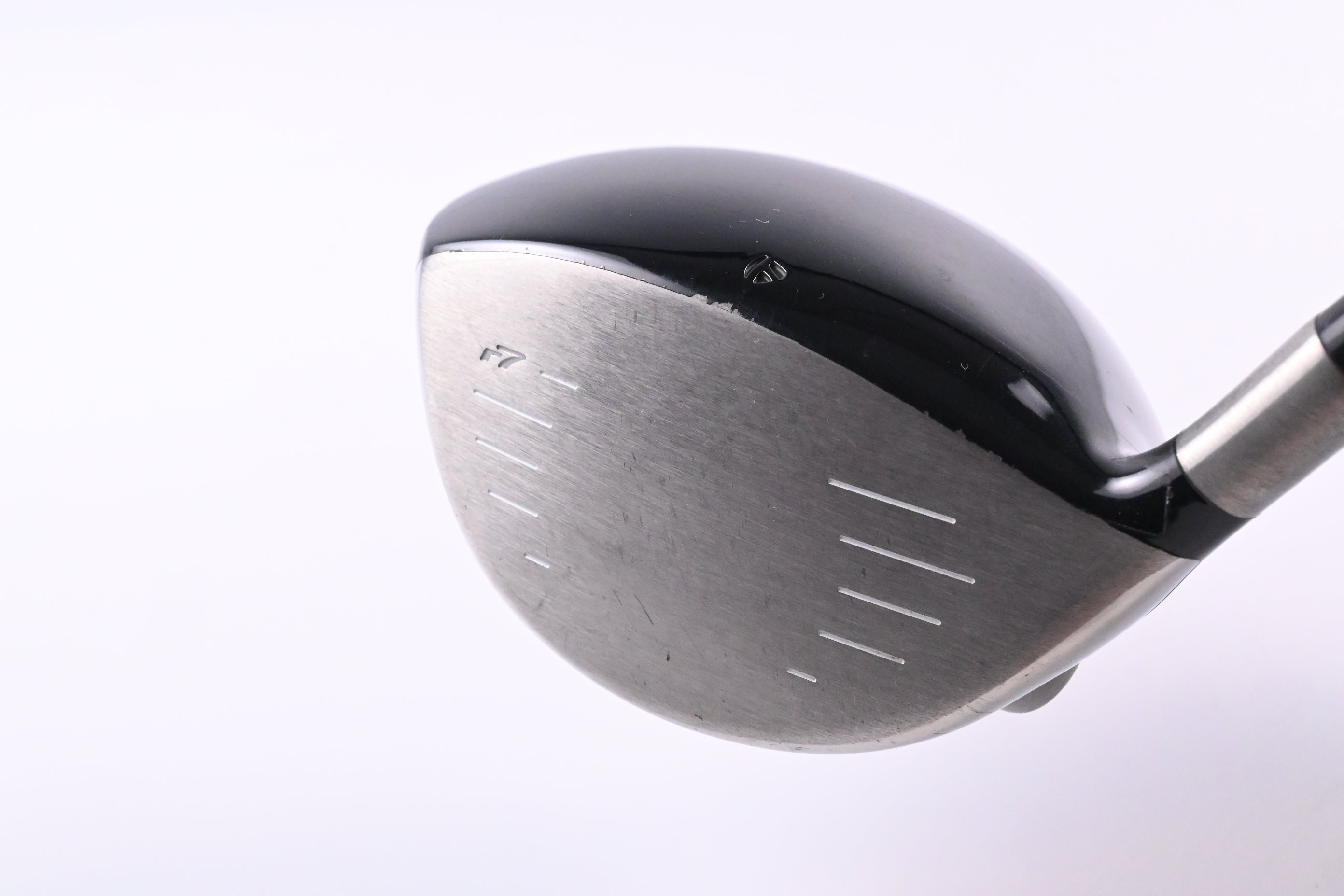 Taylormade R7 425 Driver / 10.5 Degree / Regular Flex Fujikura REAX 65 Shaft