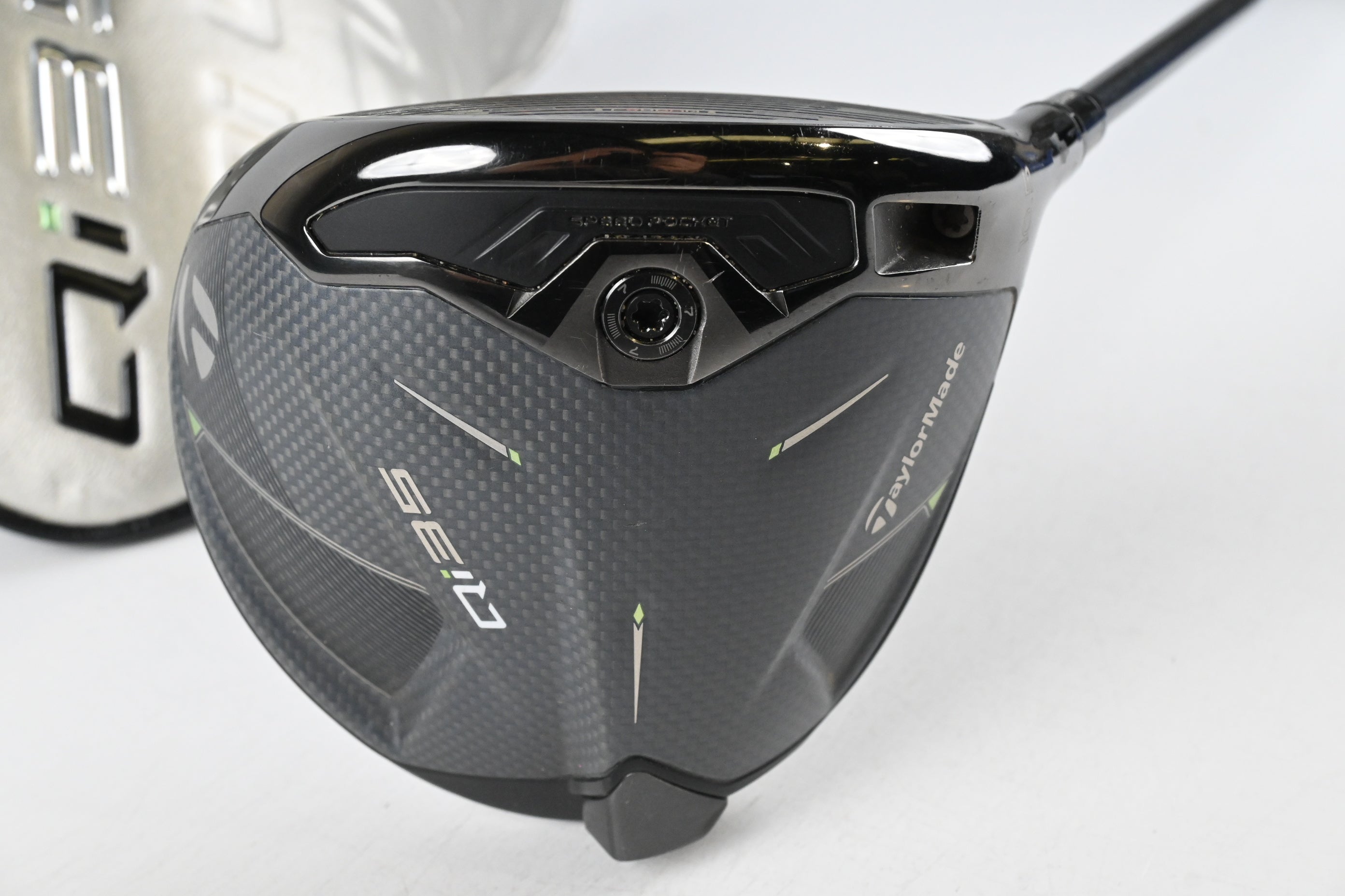 Taylormade Qi35 Driver / 10.5 Degree / Stiff Flex Diamana T+60 Shaft