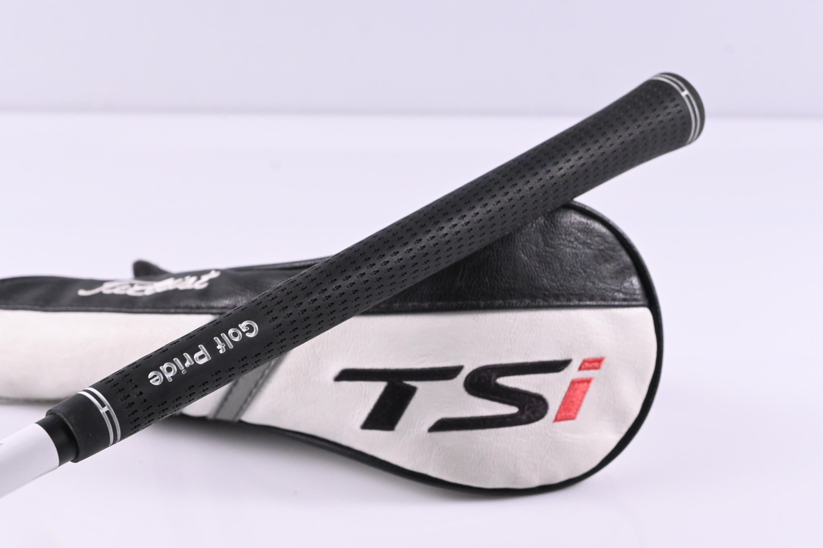 Titleist TSi2 #5 Wood / 18 Degree / Regular Flex Kuro Kage Black TiNi 55 Shaft