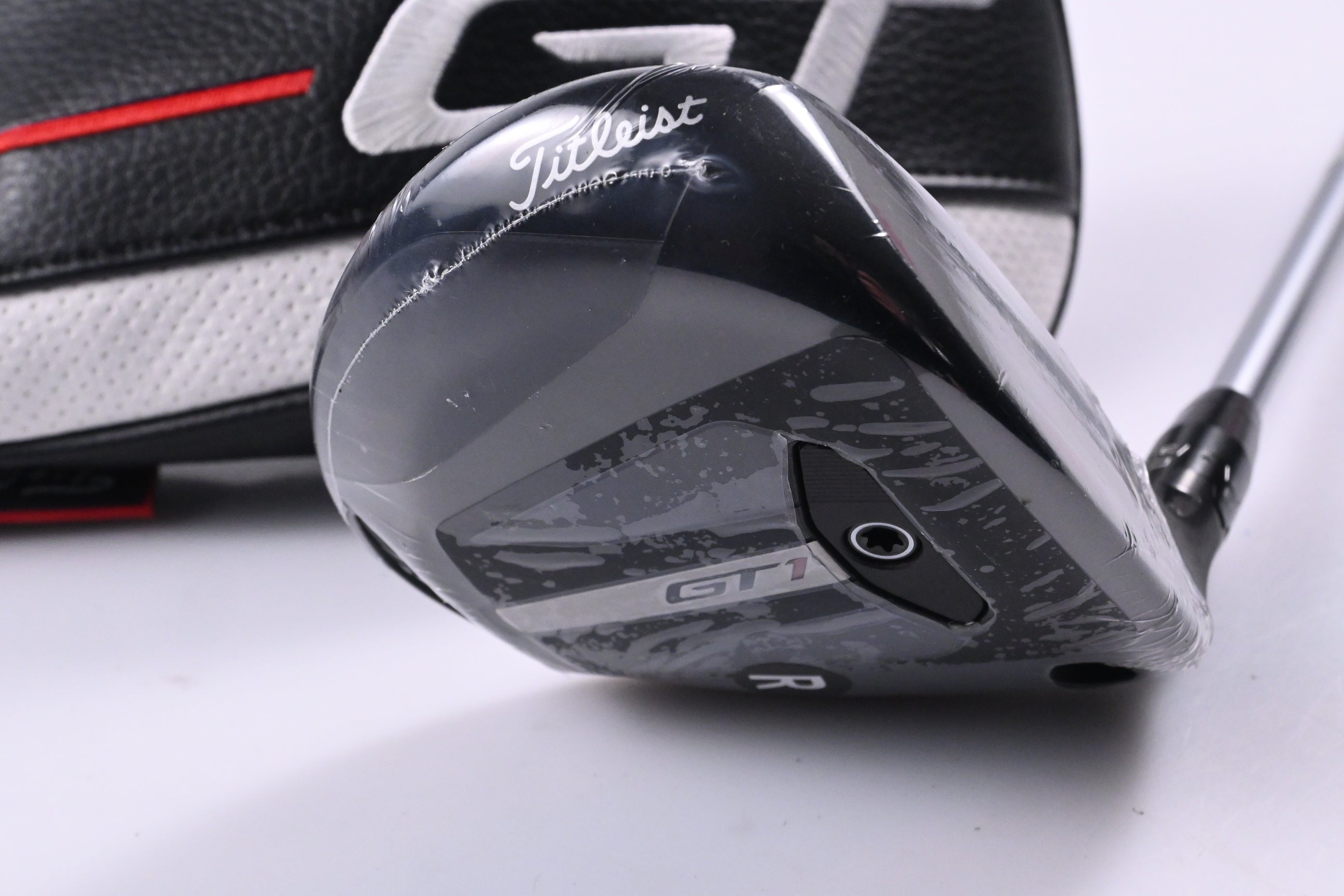 Titleist GT1 #5 Wood / 18 Degree / Regular Flex Fujikura Air Speeder 40 Shaft