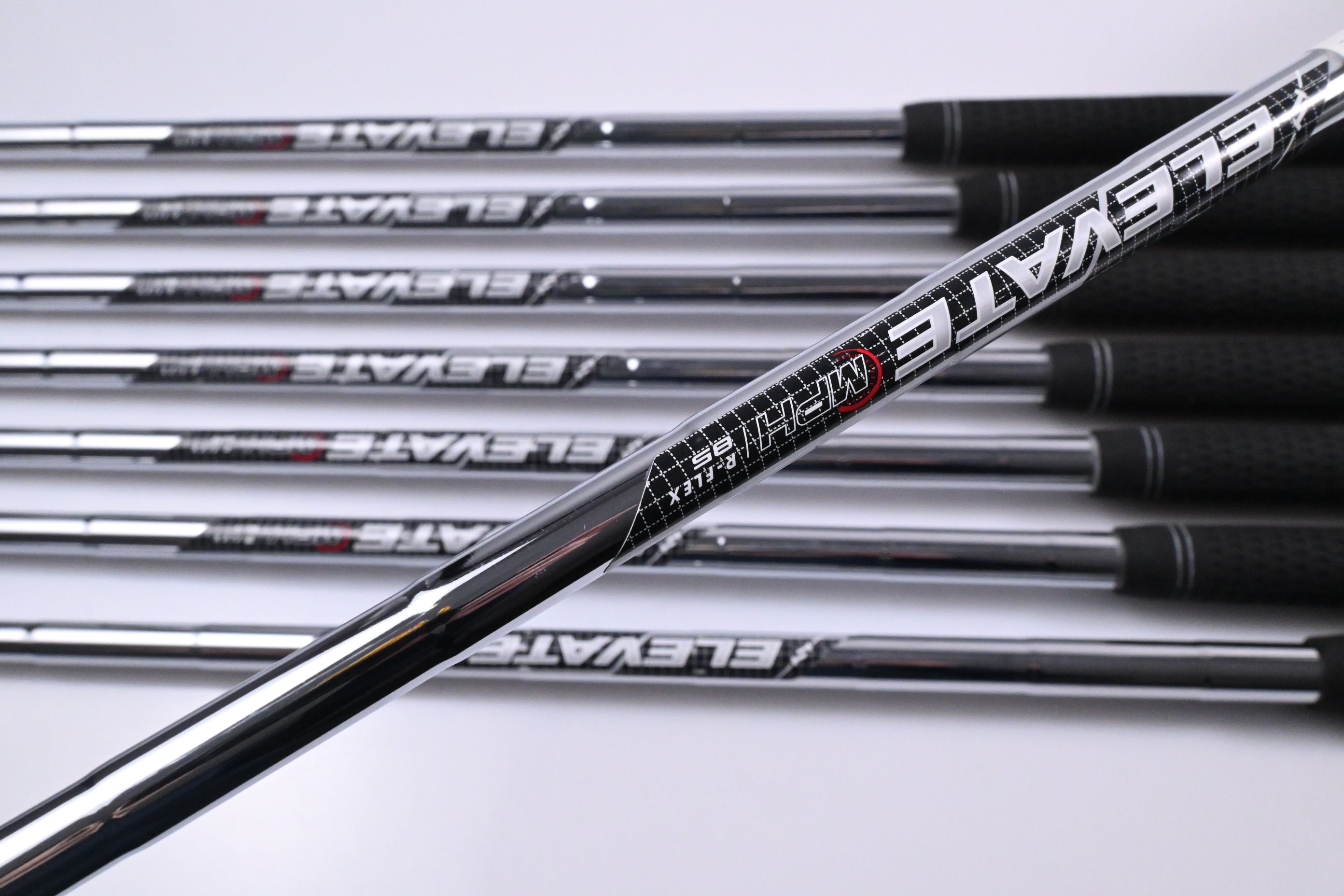 Callaway Big Bertha 2023 Irons / 5-PW+GW+SW / Regular Flex Elevate MPH 85 Shafts