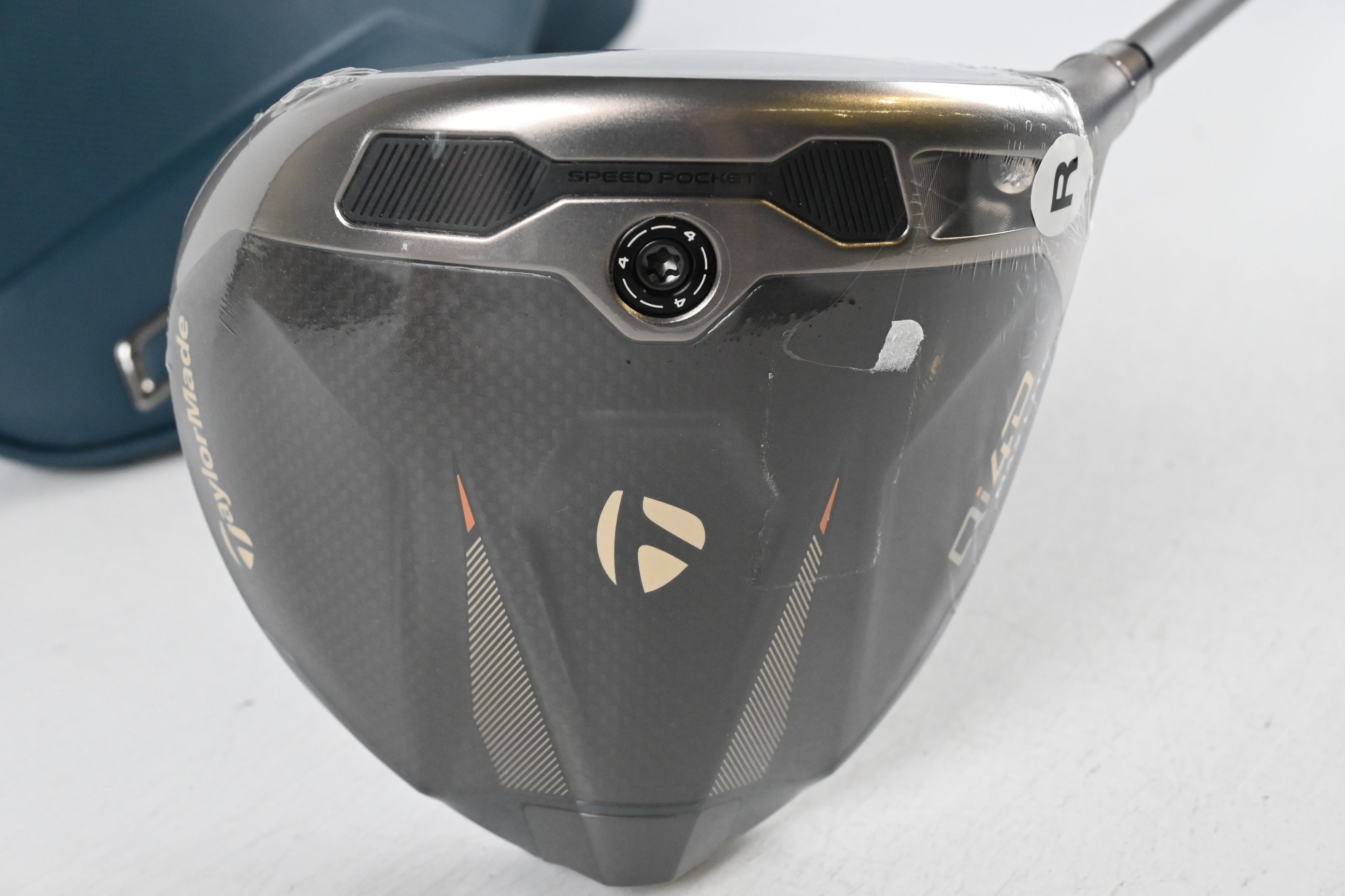 Taylormade Qi4D Max Lite Driver / 10.5 Degree / Regular Flex Reax Blue 40 Shaft