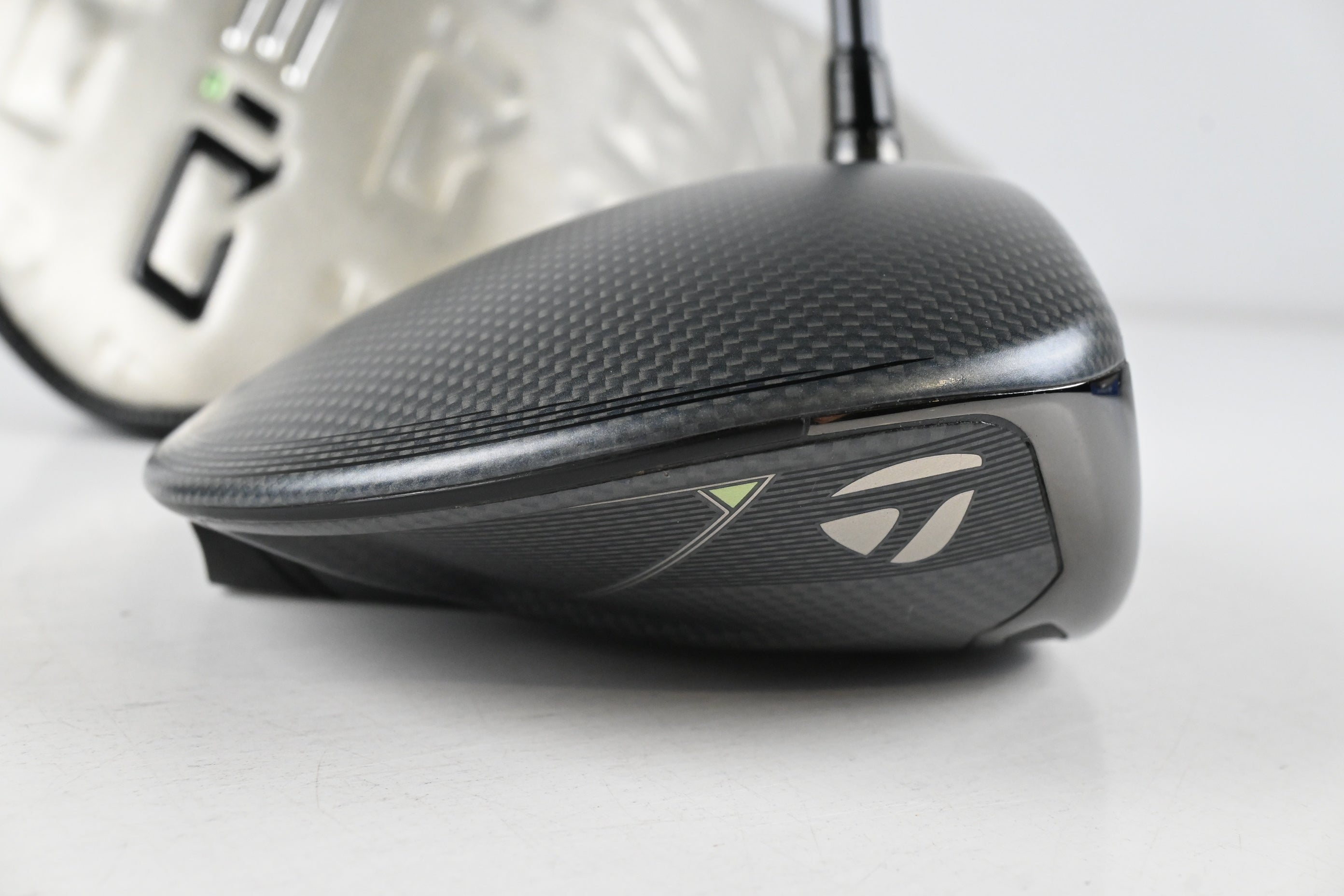 Taylormade Qi35 Driver / 10.5 Degree / Stiff Flex Diamana T+60 Shaft