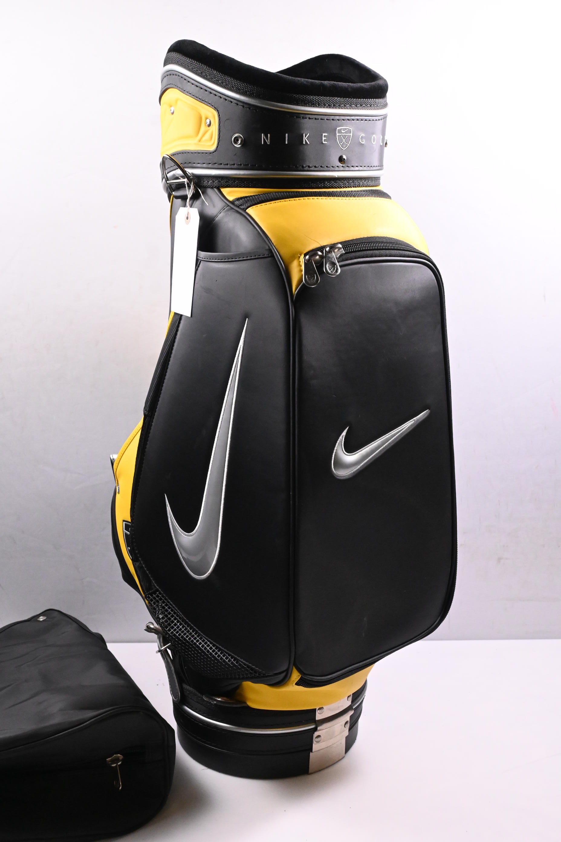 Nike SQ Tour Bag / 6-Way Divider / Black, Yellow