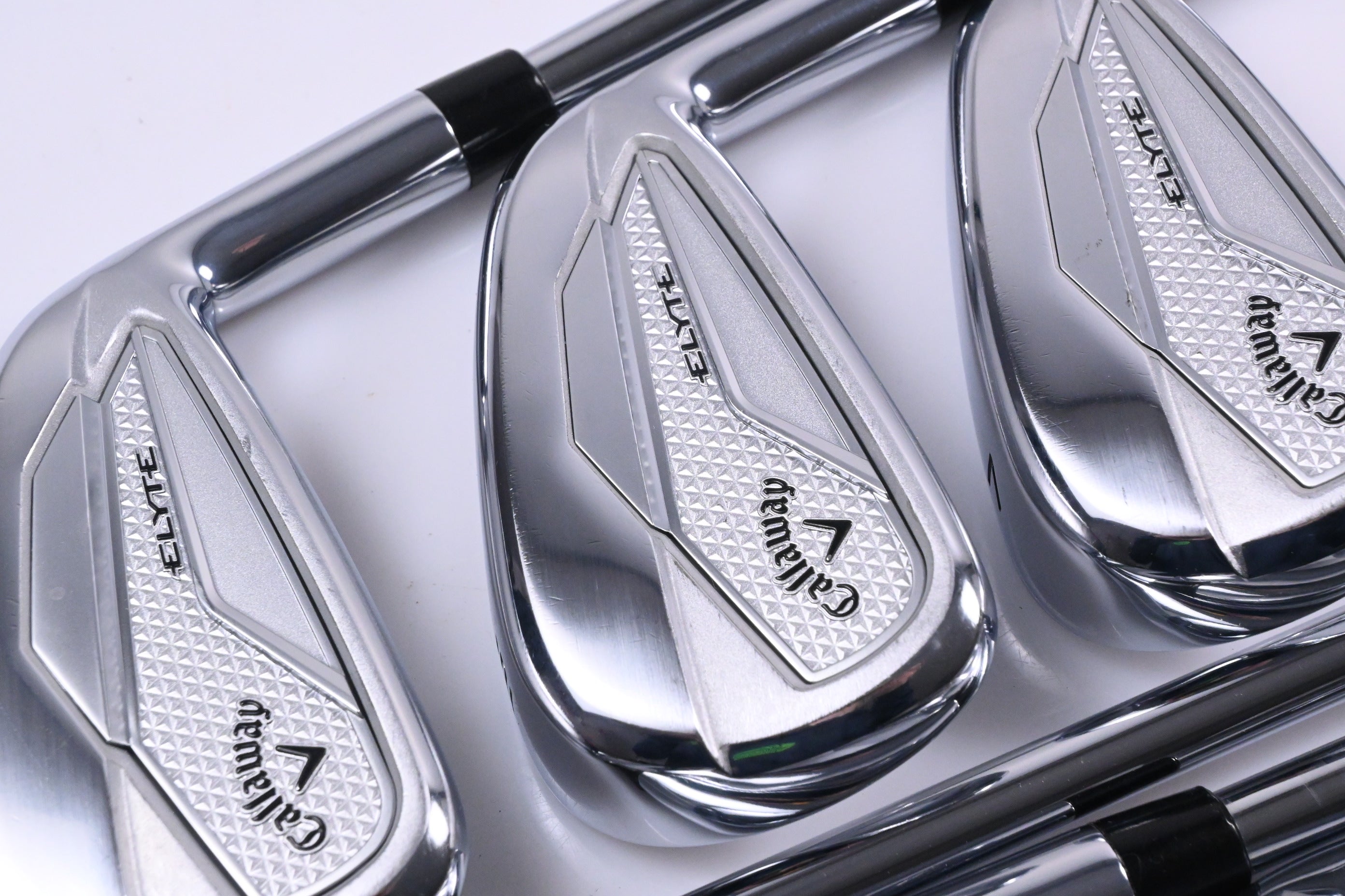 Callaway Elyte Irons / 5-PW+GW / Regular Flex Vector 80 Shafts