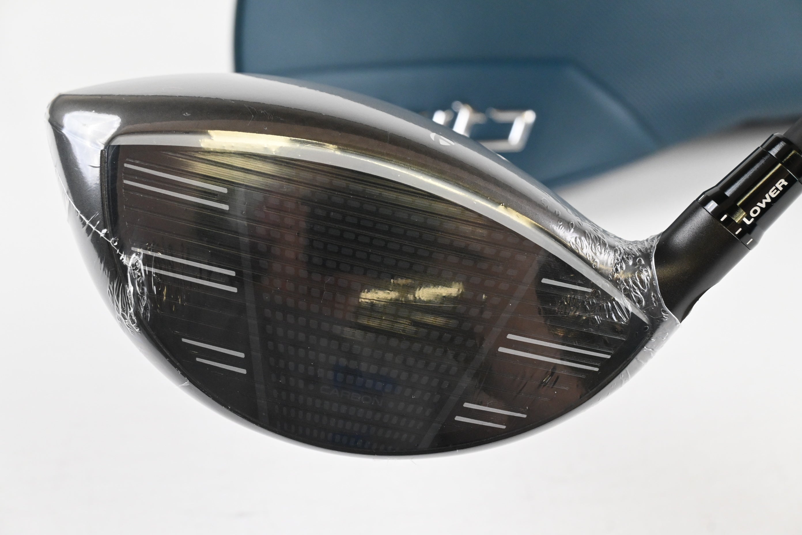 Taylormade Qi4D Max Driver / 10.5 Degree / Regular Flex Reax Blue 50 Shaft