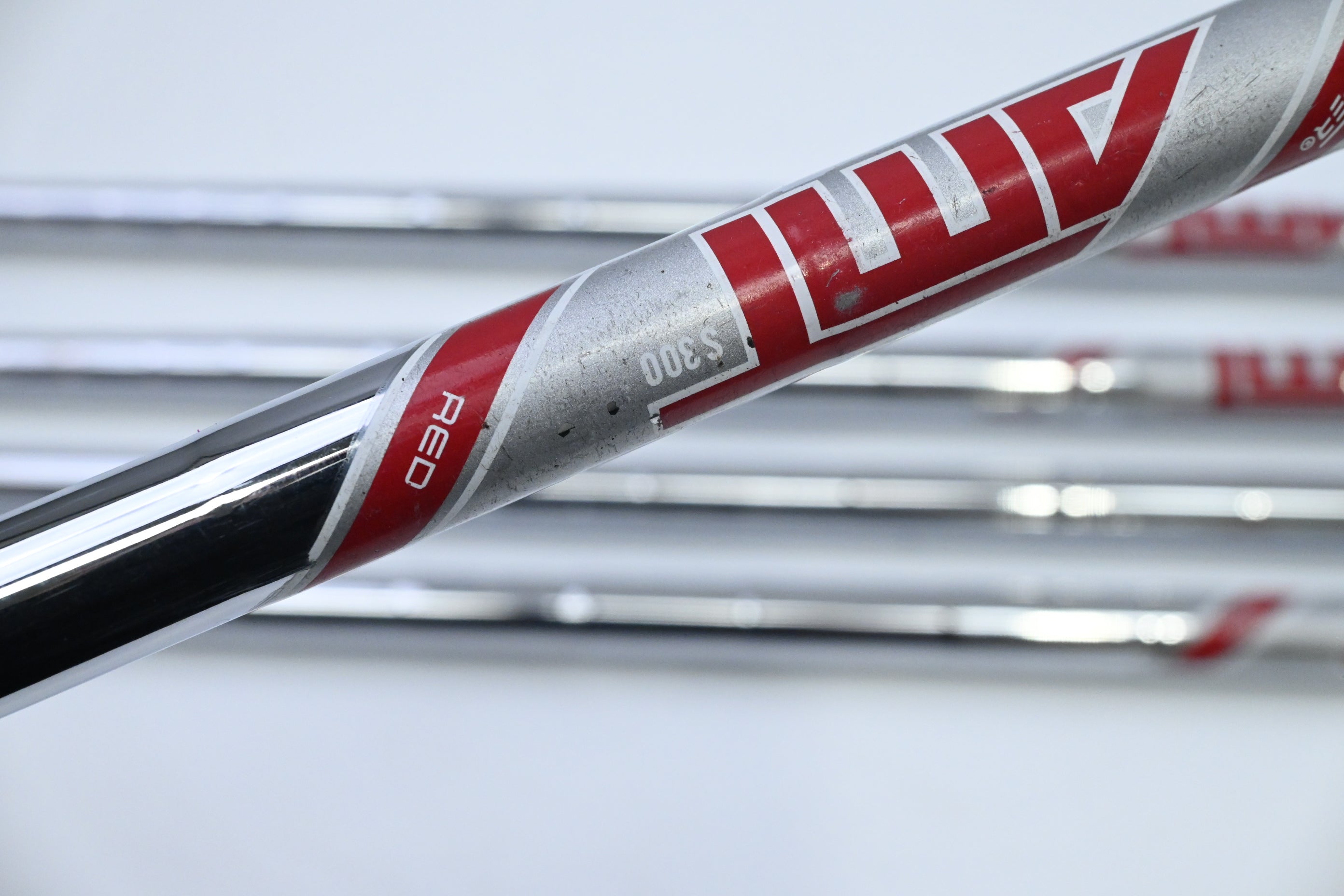 Titleist 718 AP1 Irons / 6-PW / Stiff Flex AMT Red S300 Shafts