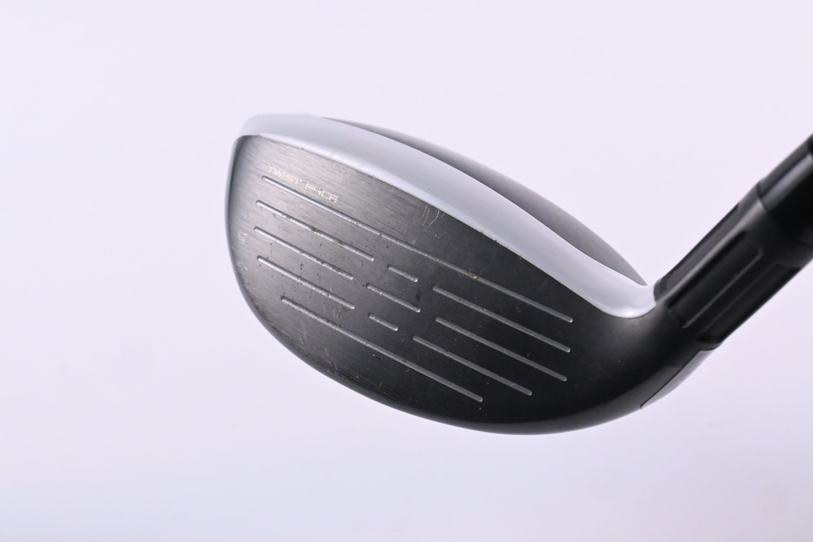 Taylormade SIM2 Max #4 Hybrid / 22 Degree / Regular Flex Fujikura Ventus Blue 6