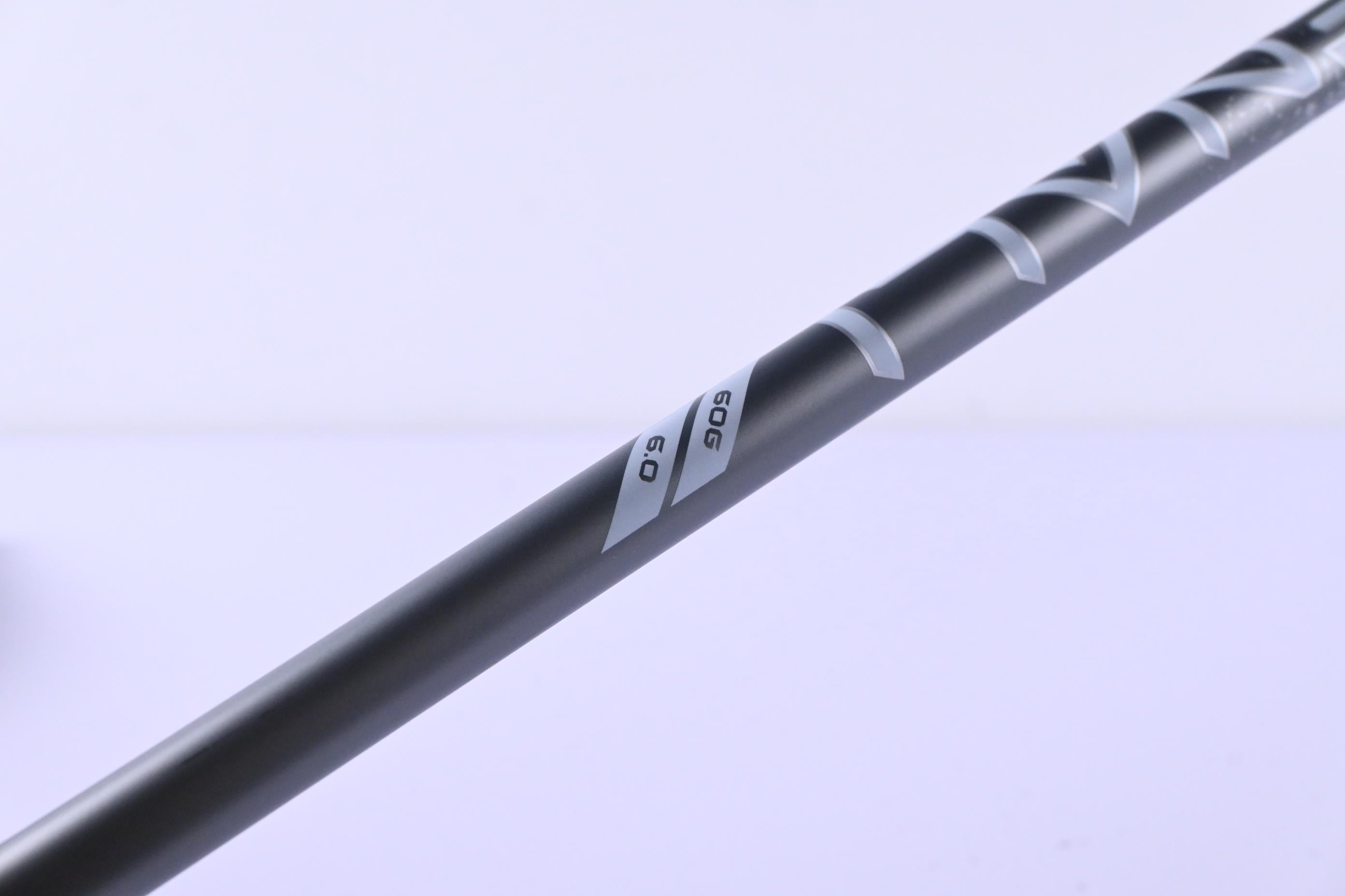 Callaway Quantum Max Driver / 9 Degree / Stiff Flex Denali Frost Silver 60 Shaft