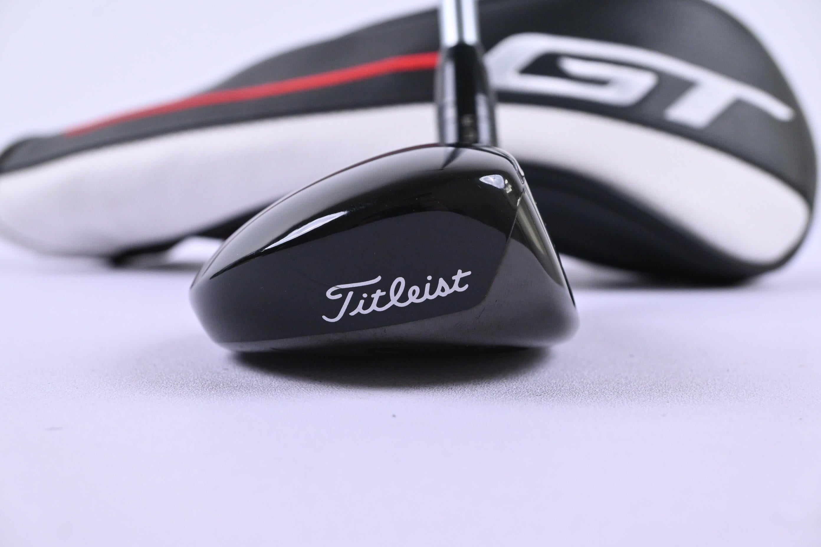 Titleist GT2 #4 Hybrid / 21 Degree / Regular Flex Fujikura Air Speeder 50 Shaft