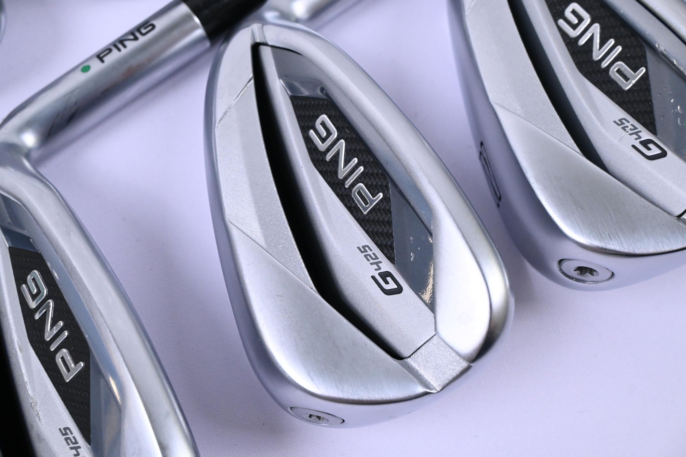 Ping G425 Irons / 4-PW+SW / Green Dot / Stiff Flex Ping AWT 2.0 Shafts