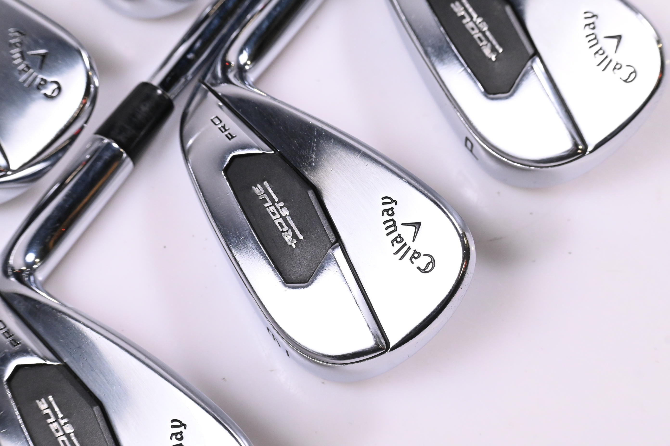 Callaway Rogue ST Pro Irons / 6-PW / Regular Plus Flex Rifle Tour Flighted 105GR