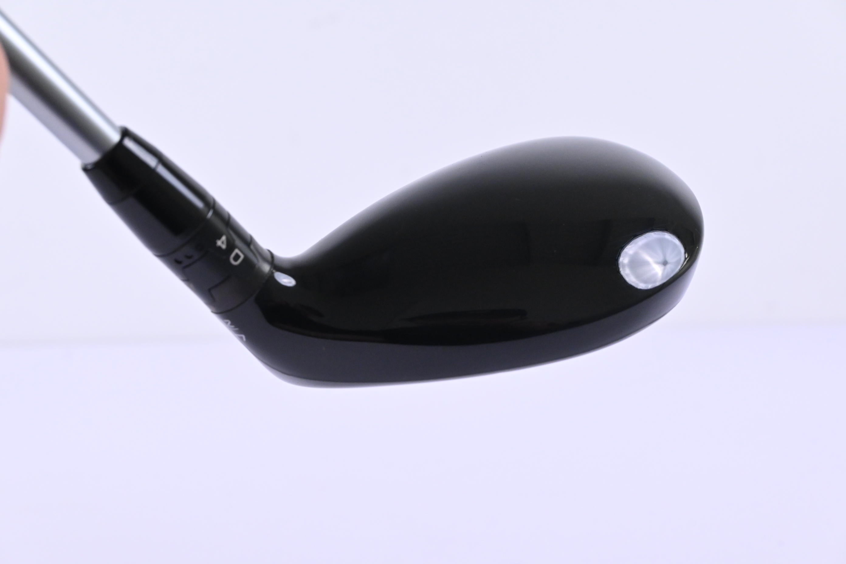 Titleist GT2 #4 Hybrid / 21 Degree / Regular Flex Fujikura Air Speeder 50 Shaft
