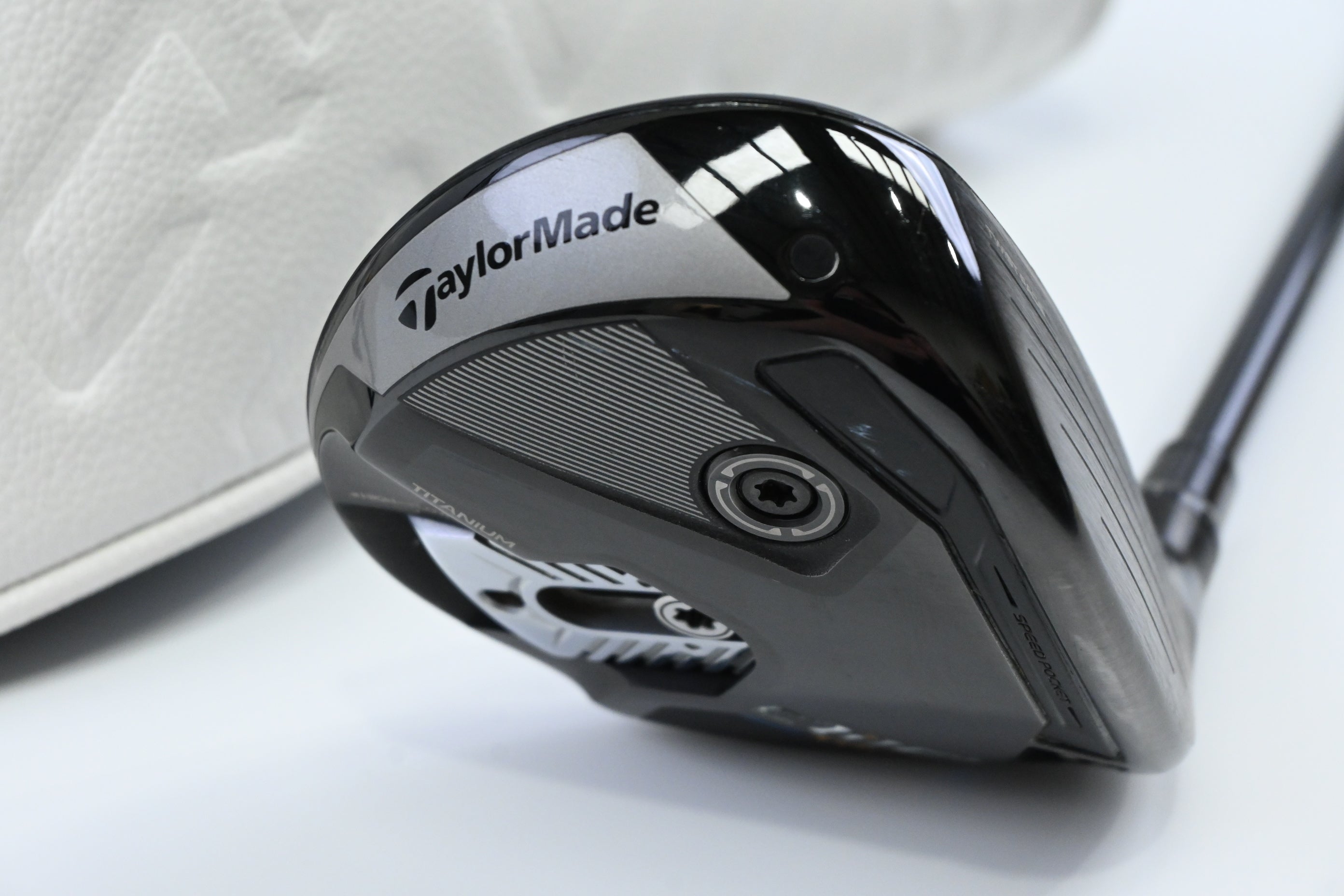 Taylormade Qi10 Tour #5 Wood / 18 Degree / Stiff Flex Kai'li Red 75 Shaft