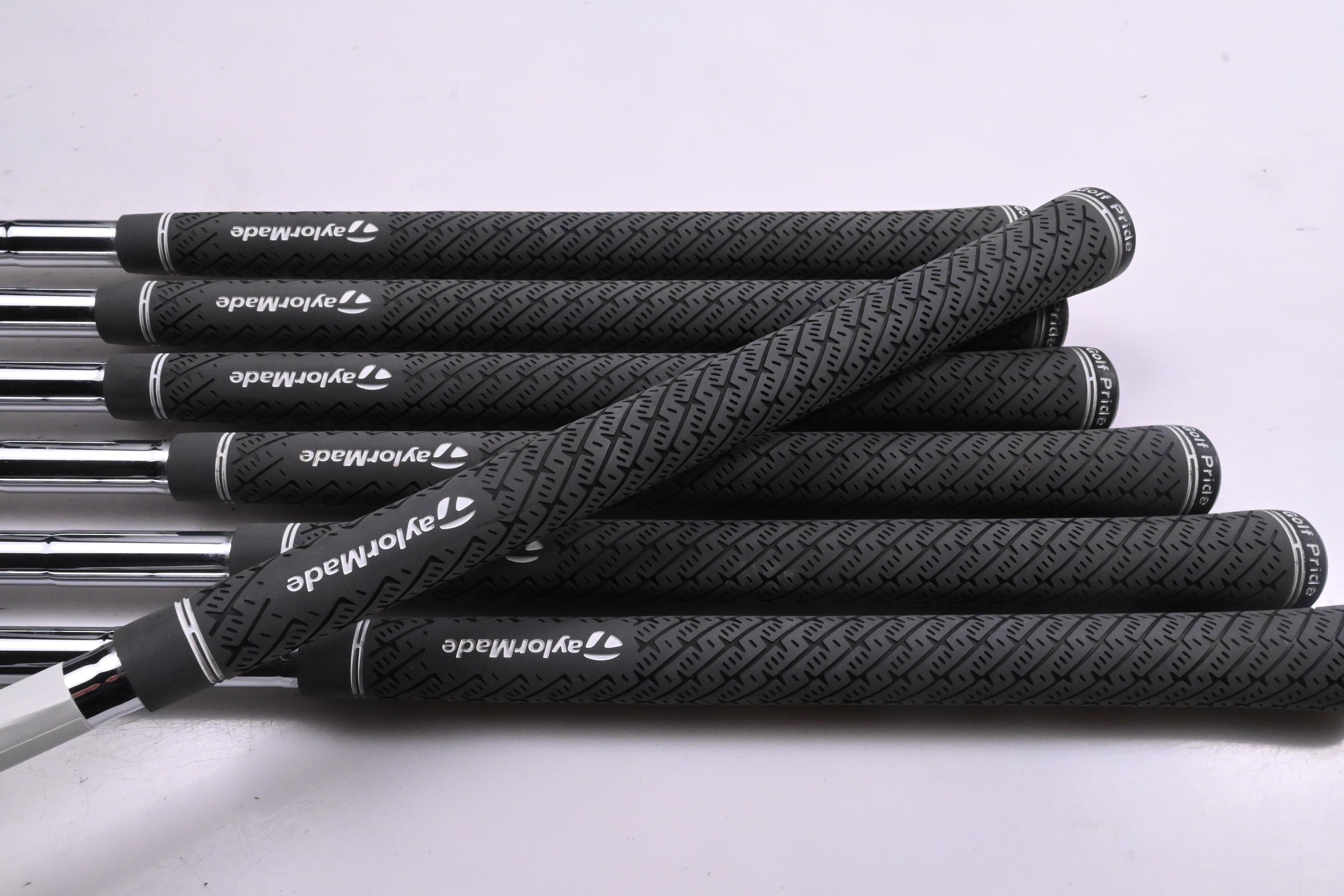 Taylormade P790 2023 Irons / 4-PW / Regular Flex Dynamic Gold 95 R300 Shafts