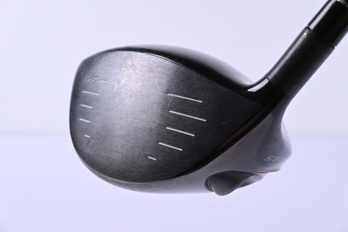 Taylormade R7 Superquad Driver / 9.5 Degree / Stiff Flex Fujikura REAX 65 Shaft
