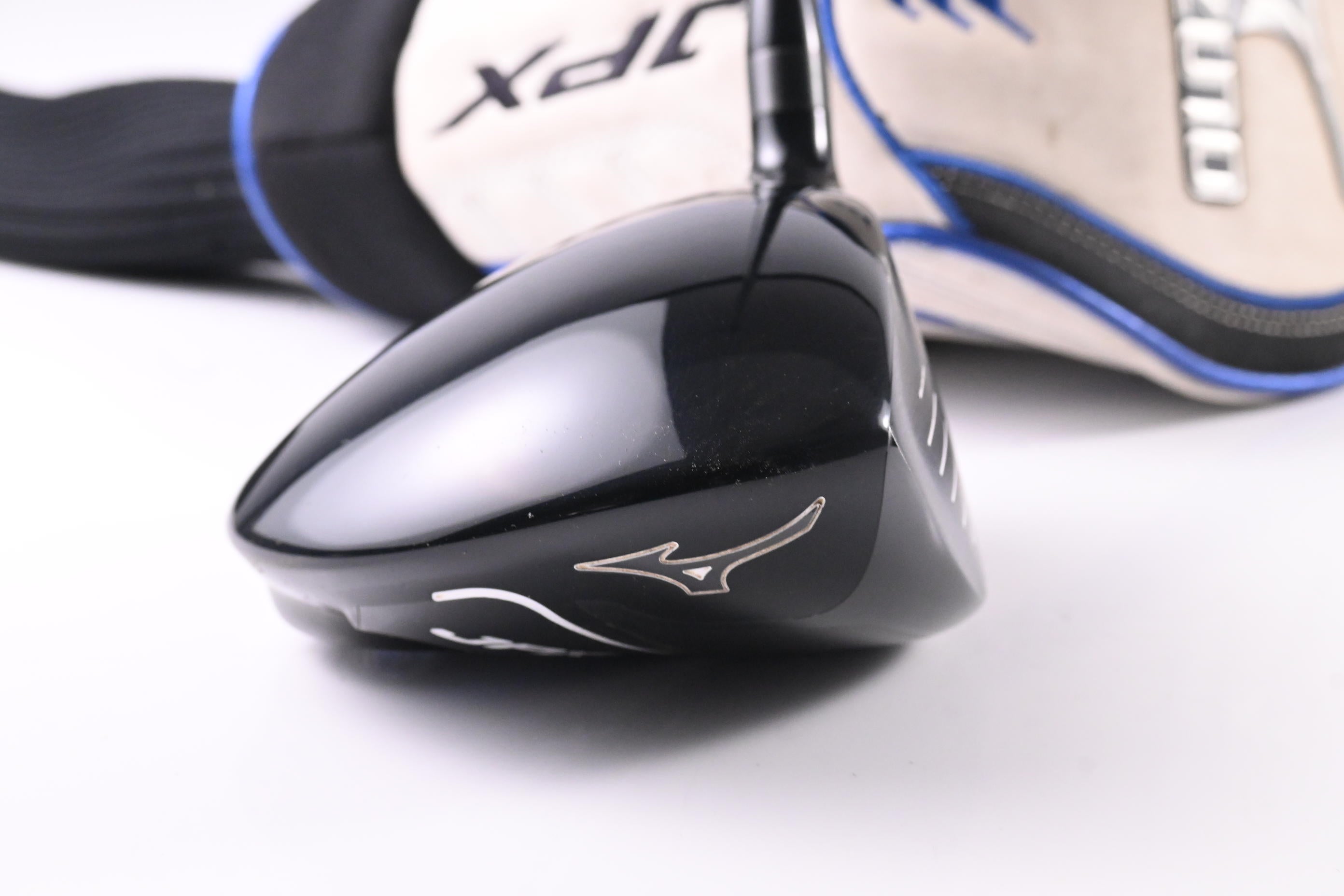 Mizuno JPX 825 Driver / 12 Degree / Regular Flex Fujikura Orochi 55g Shaft