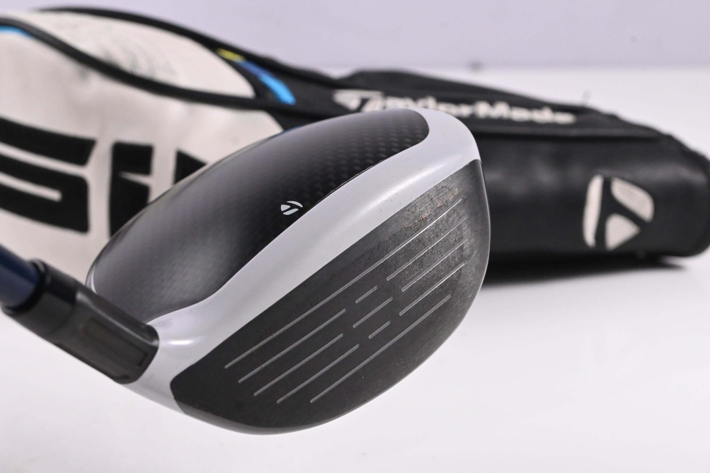 Left Hand Taylormade SIM2 Max #3 Wood / 15 Degree / Regular Flex Ventus Blue 5