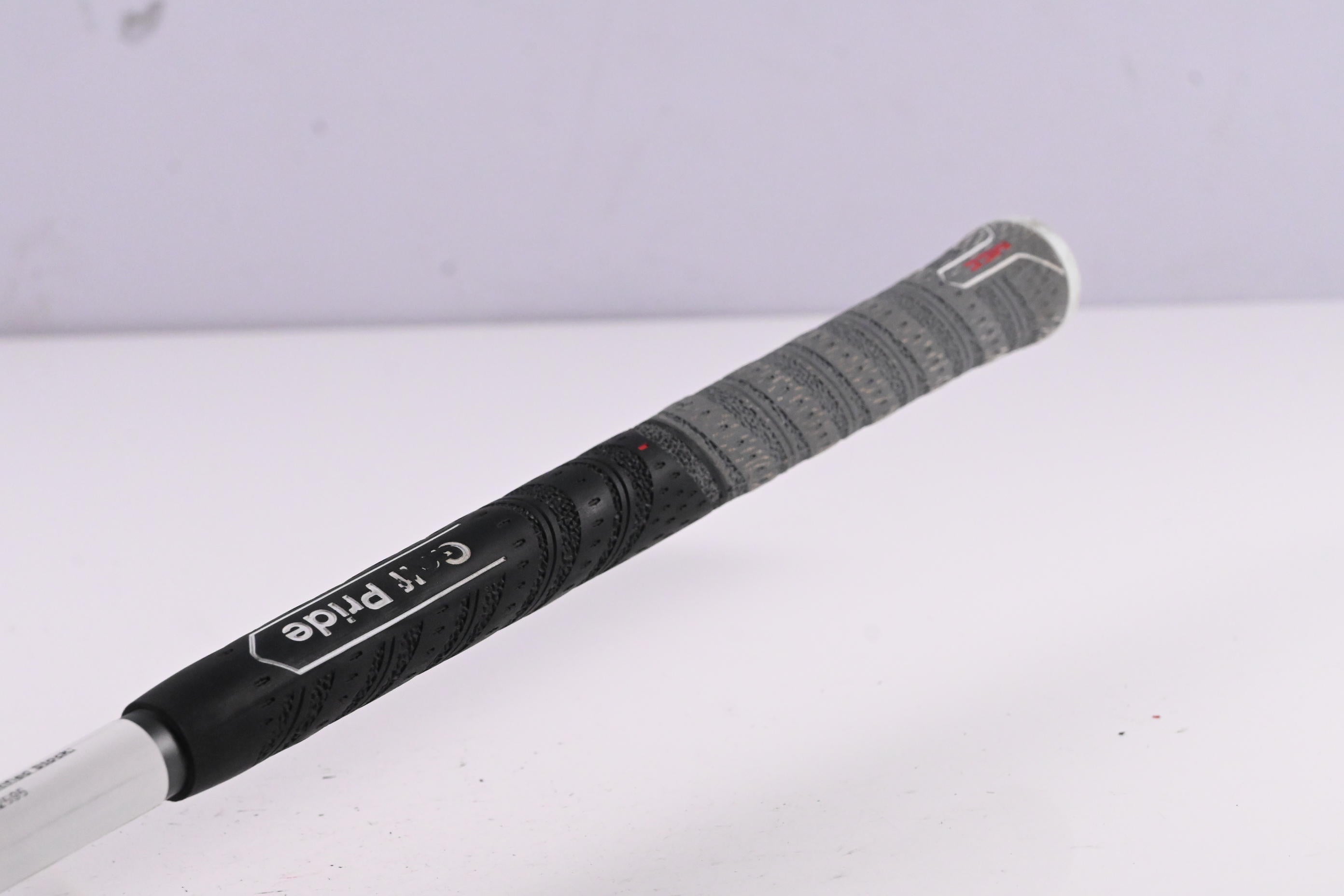 Callaway Mavrik #3 Hybrid / 18 Degree / Regular Flex Catalyst 65 Shaft