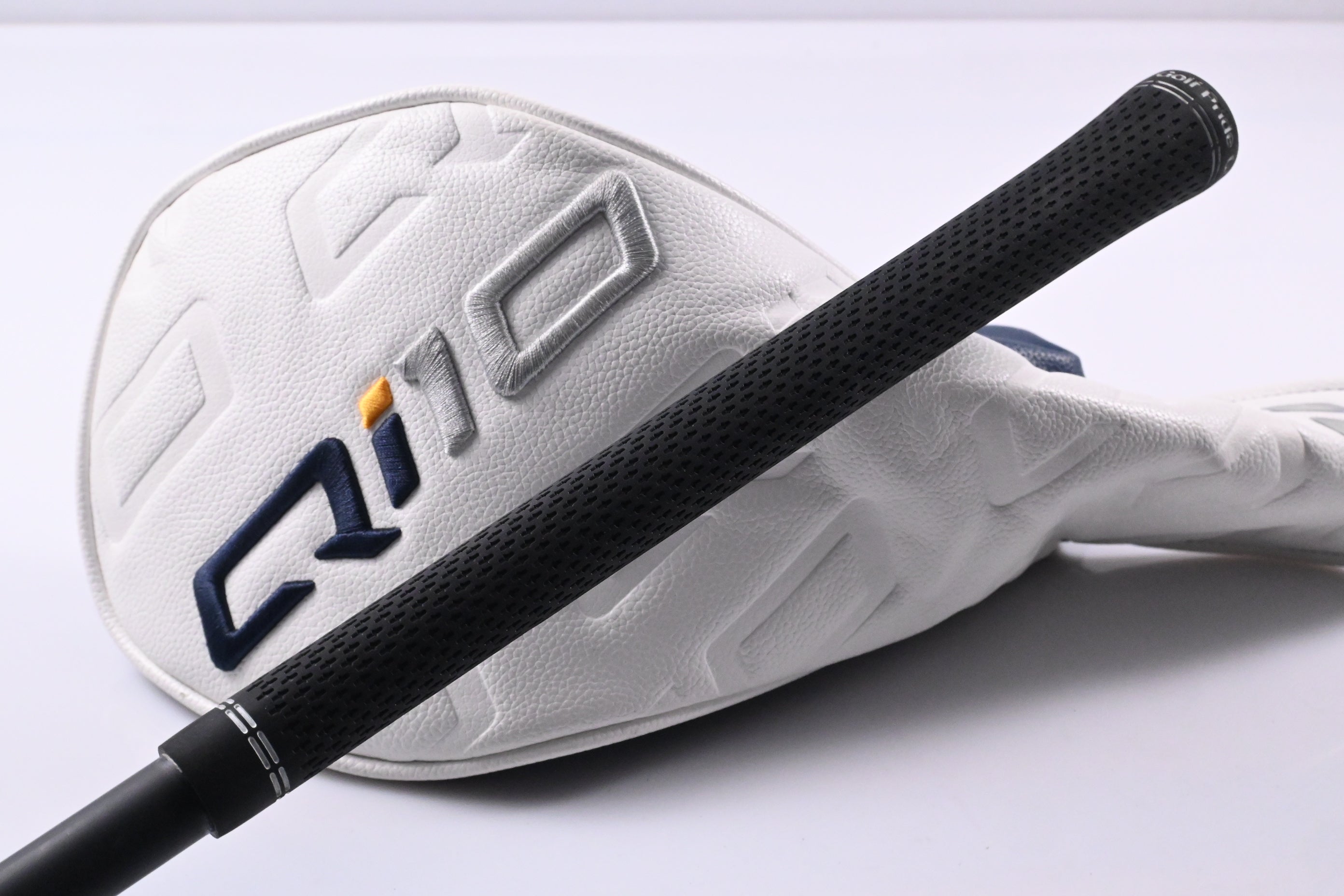 Taylormade Qi10 LS Driver / 10.5 Degree / Stiff Flex Reax Blue 50 Shaft