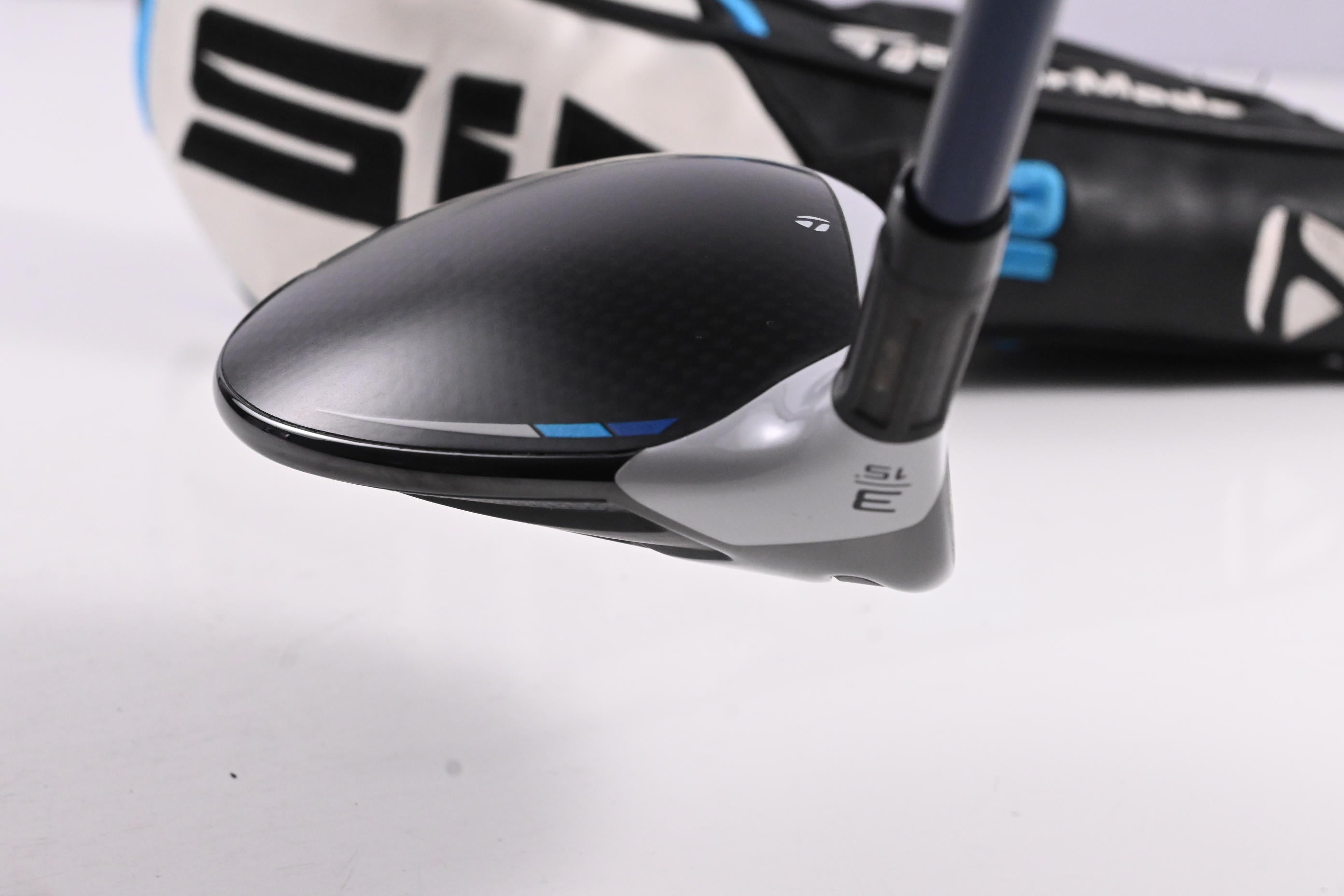 Left Hand Taylormade SIM2 Max #3 Wood / 15 Degree / Regular Flex Ventus Blue 5