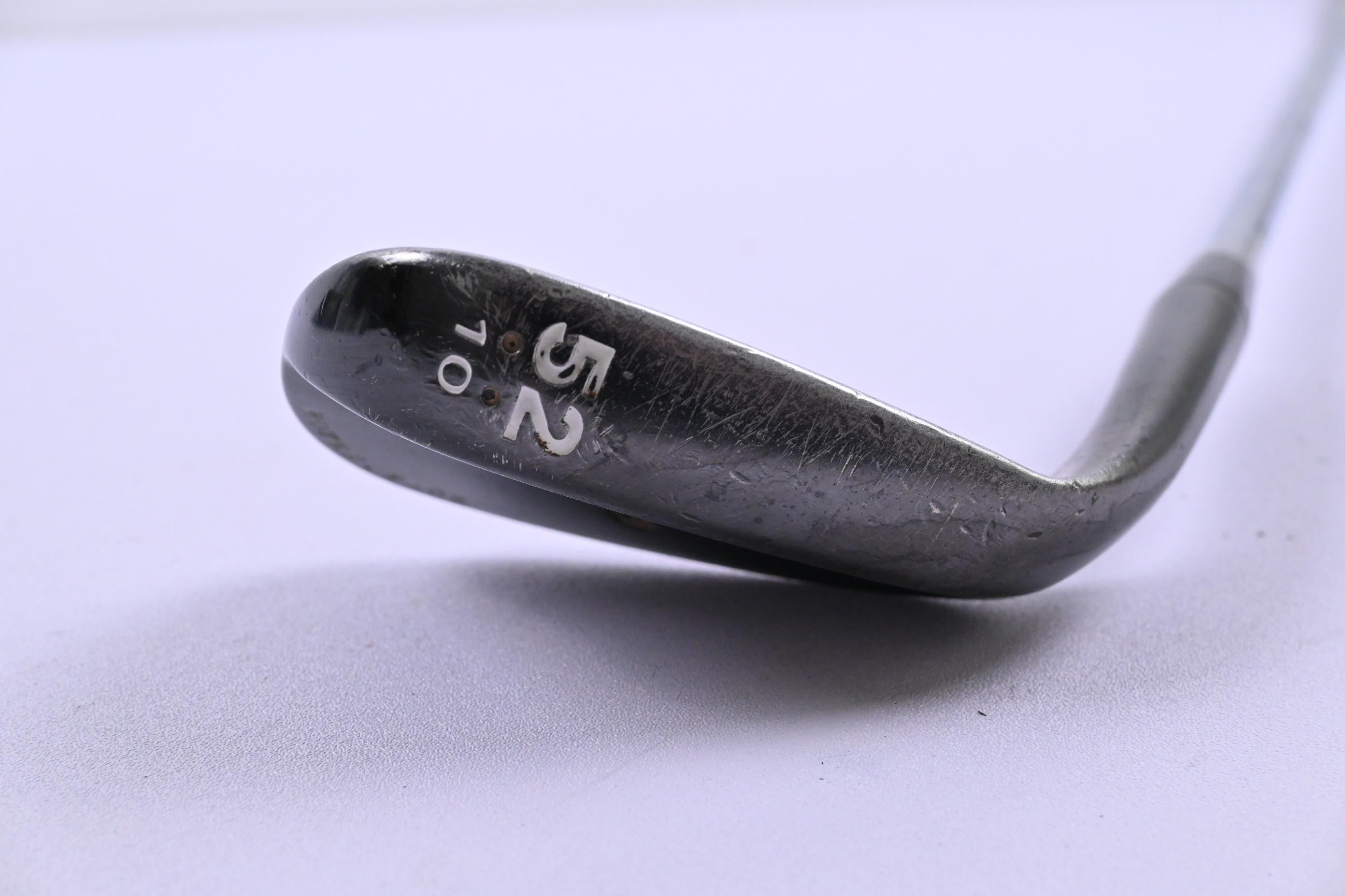 Cleveland 588 RTX Lob Wedge / 52 Degree / Wedge Flex Dynamic Gold Shaft