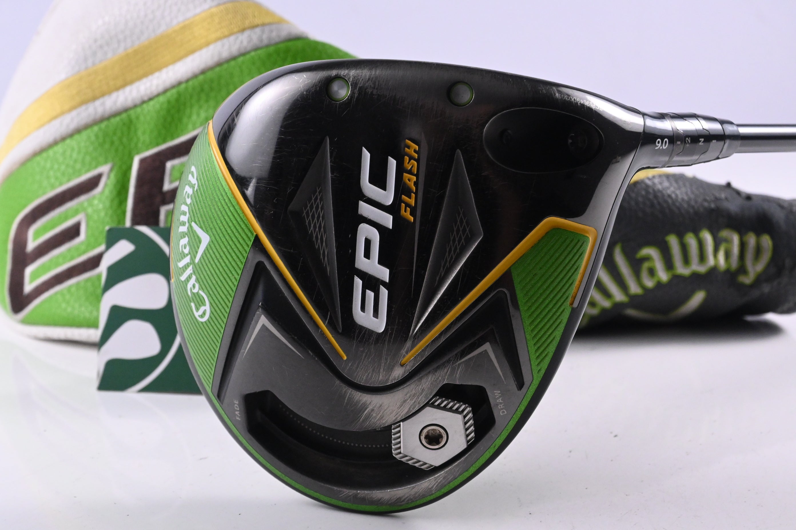 Tour Issue Callaway Epic Flash Driver / 9 Degree / Regular Flex Grafalloy