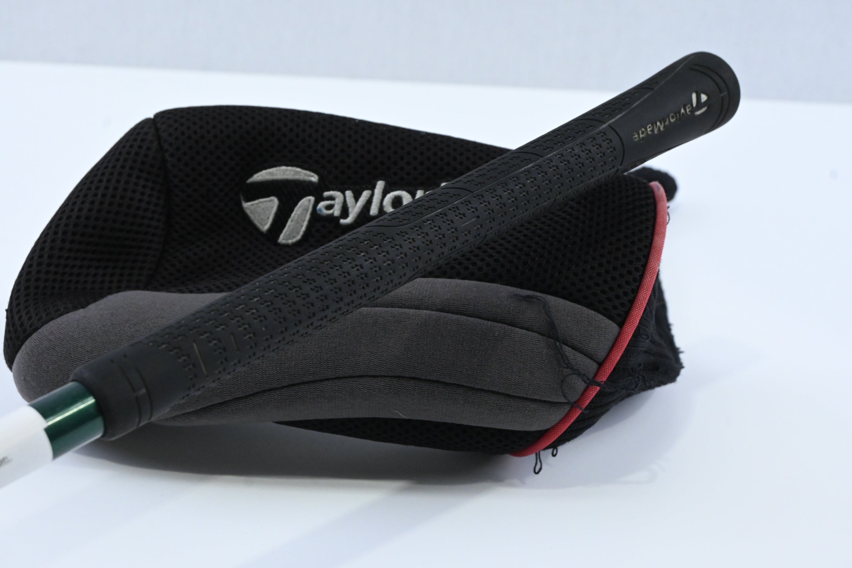 Taylormade R 320 Ti Driver / 9.5 Degree / Stiff Flex EI-70 Shaft
