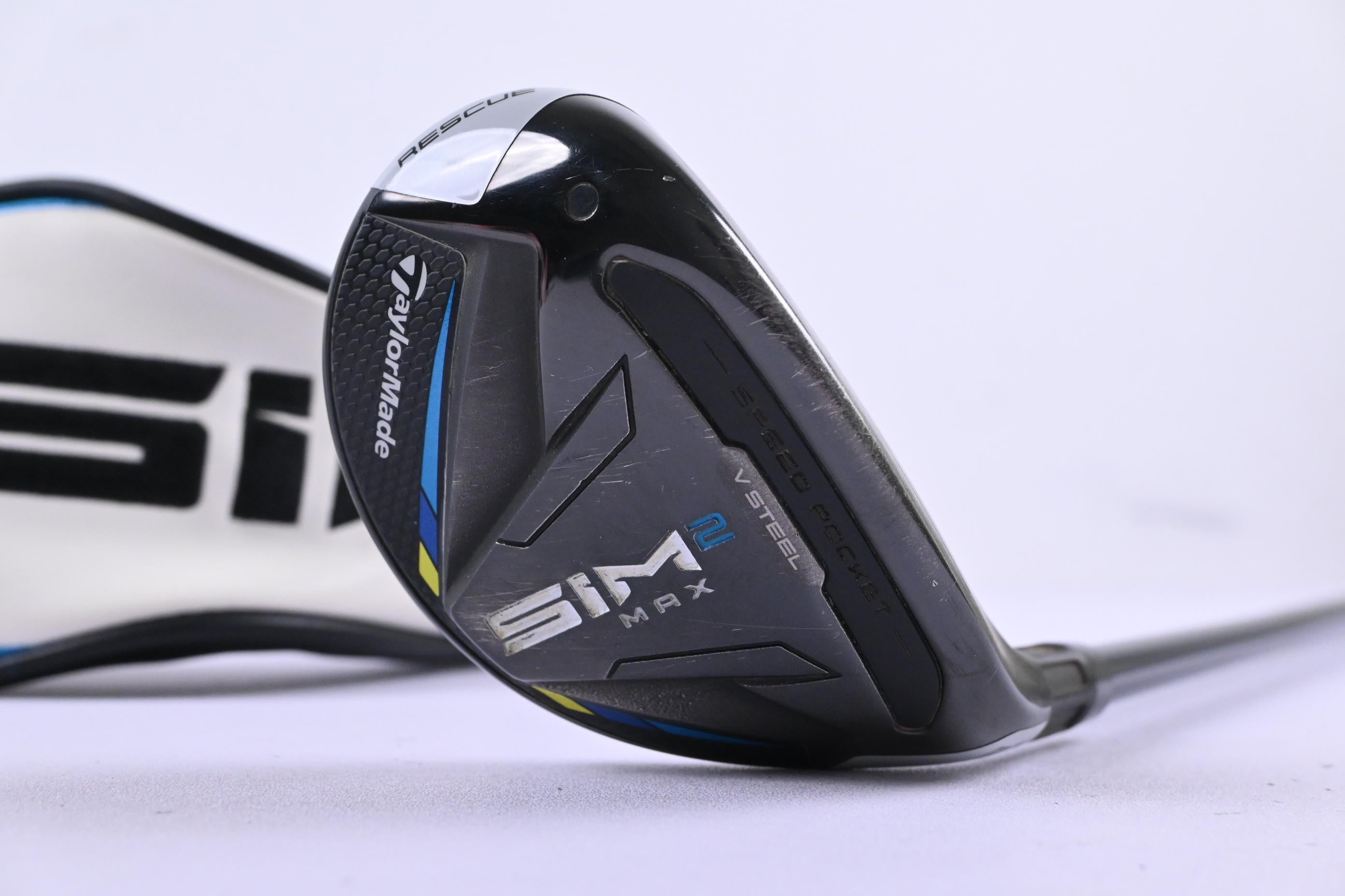 Taylormade SIM2 Max #3 Hybrid / 19 Degree / Stiff Flex Fujikura Ventus Blue 7