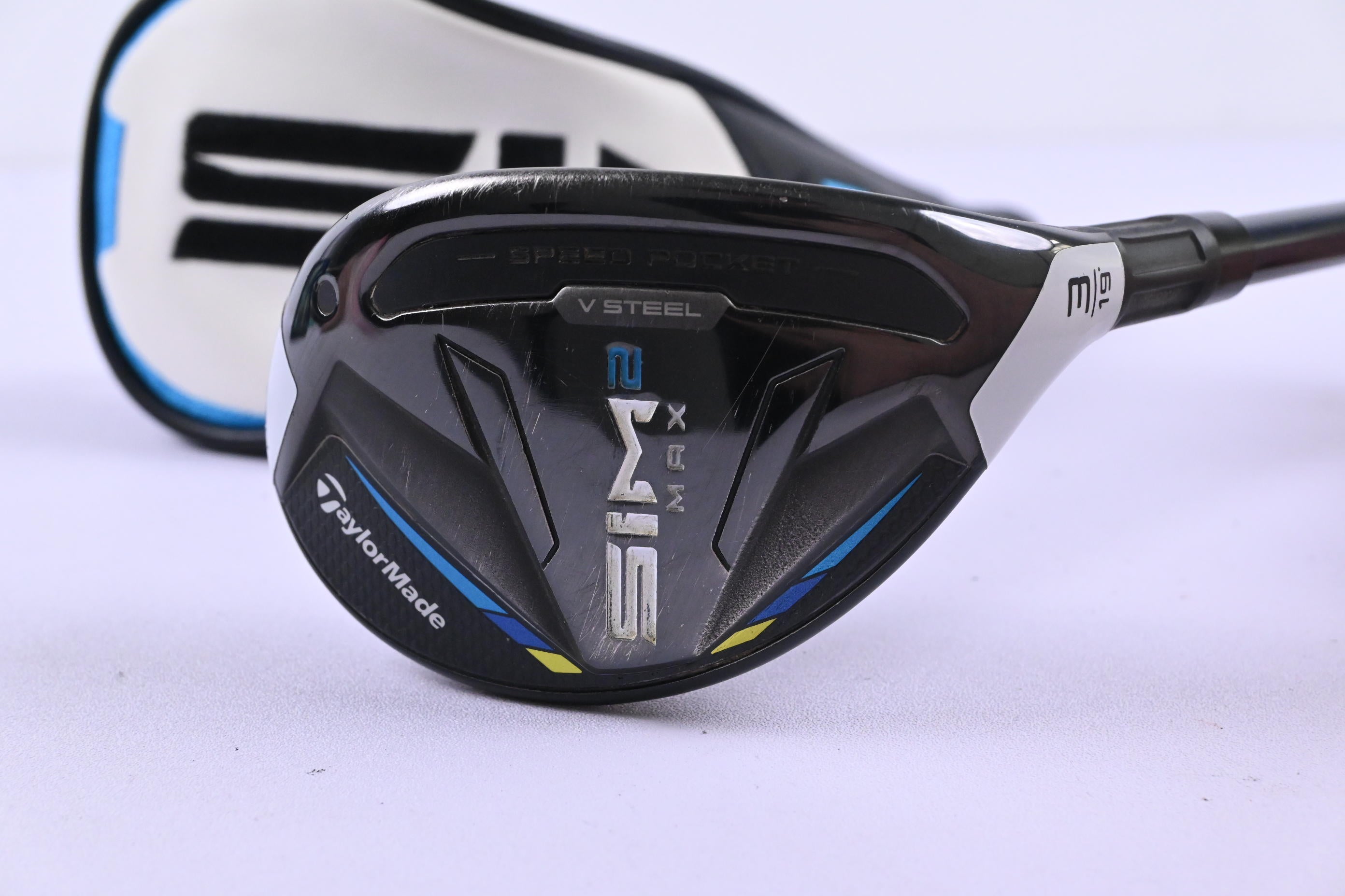 Taylormade SIM2 Max #3 Hybrid / 19 Degree / Stiff Flex Fujikura Ventus Blue 7