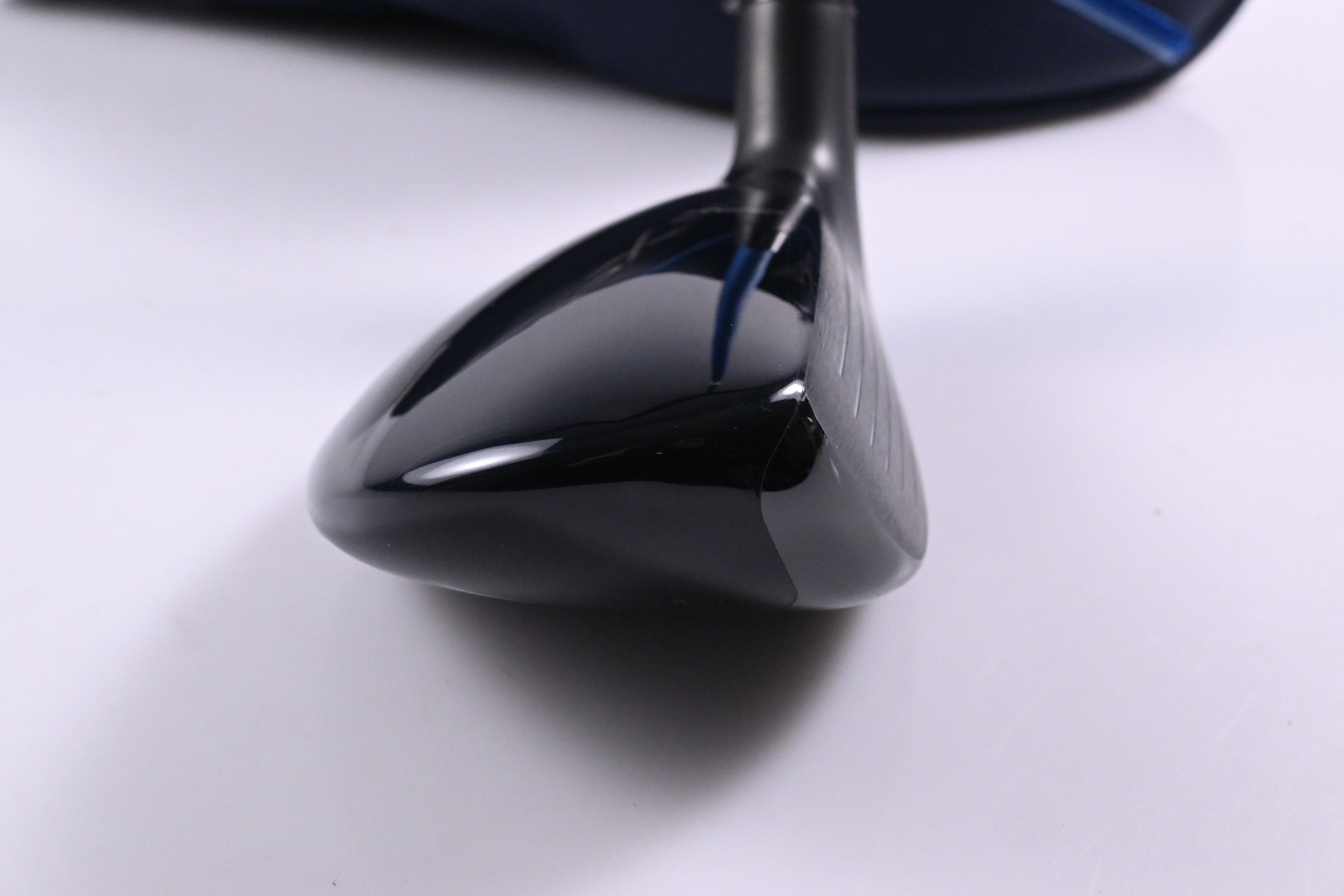 Mizuno JPX One #4 Hybrid / 22 Degree / Regular Flex Denali Frost Blue 70 Shaft
