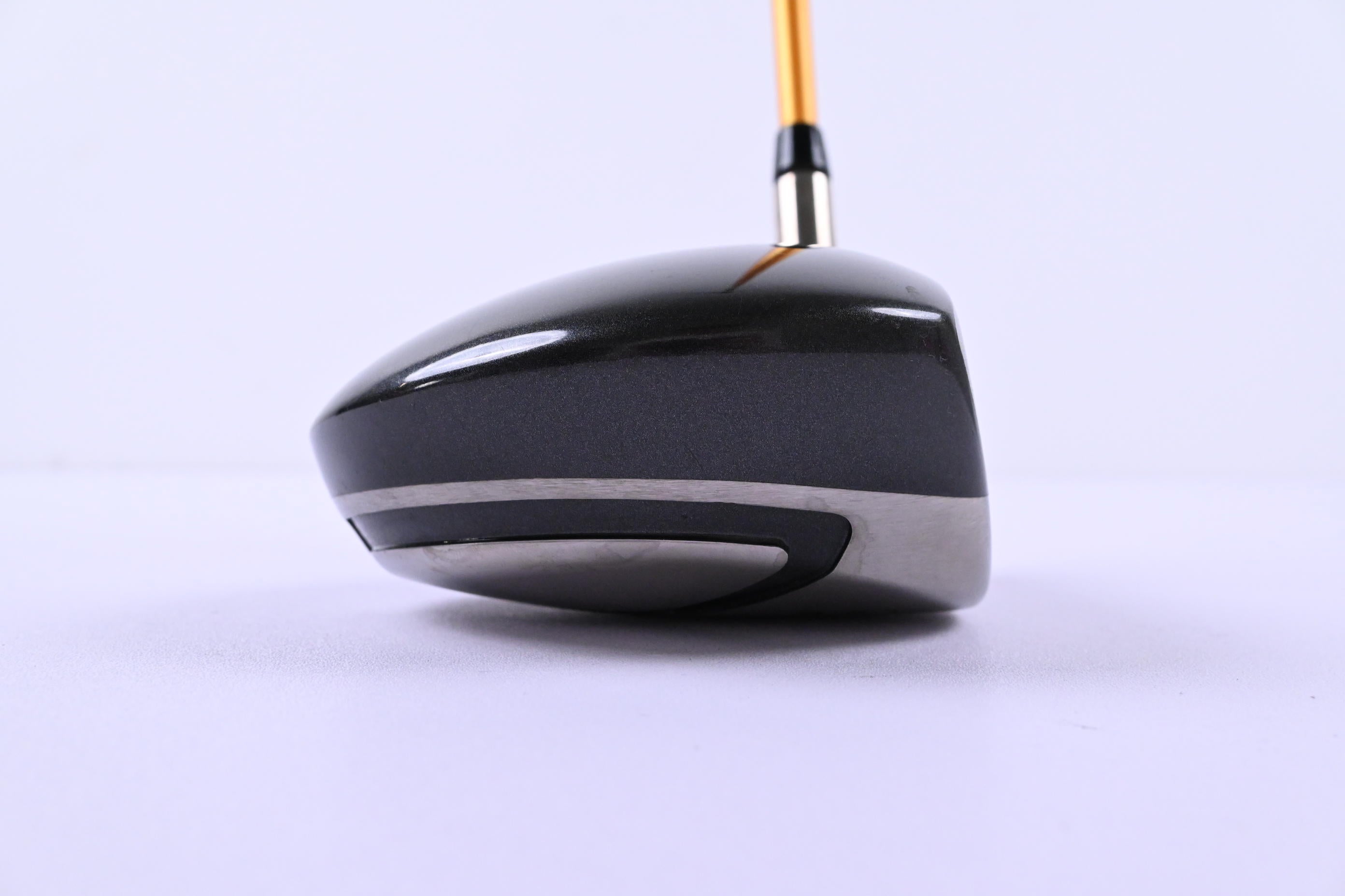Titleist 905 R Driver / 9.5 Degree / Stiff Flex UST Mamiya Proforce V2 76