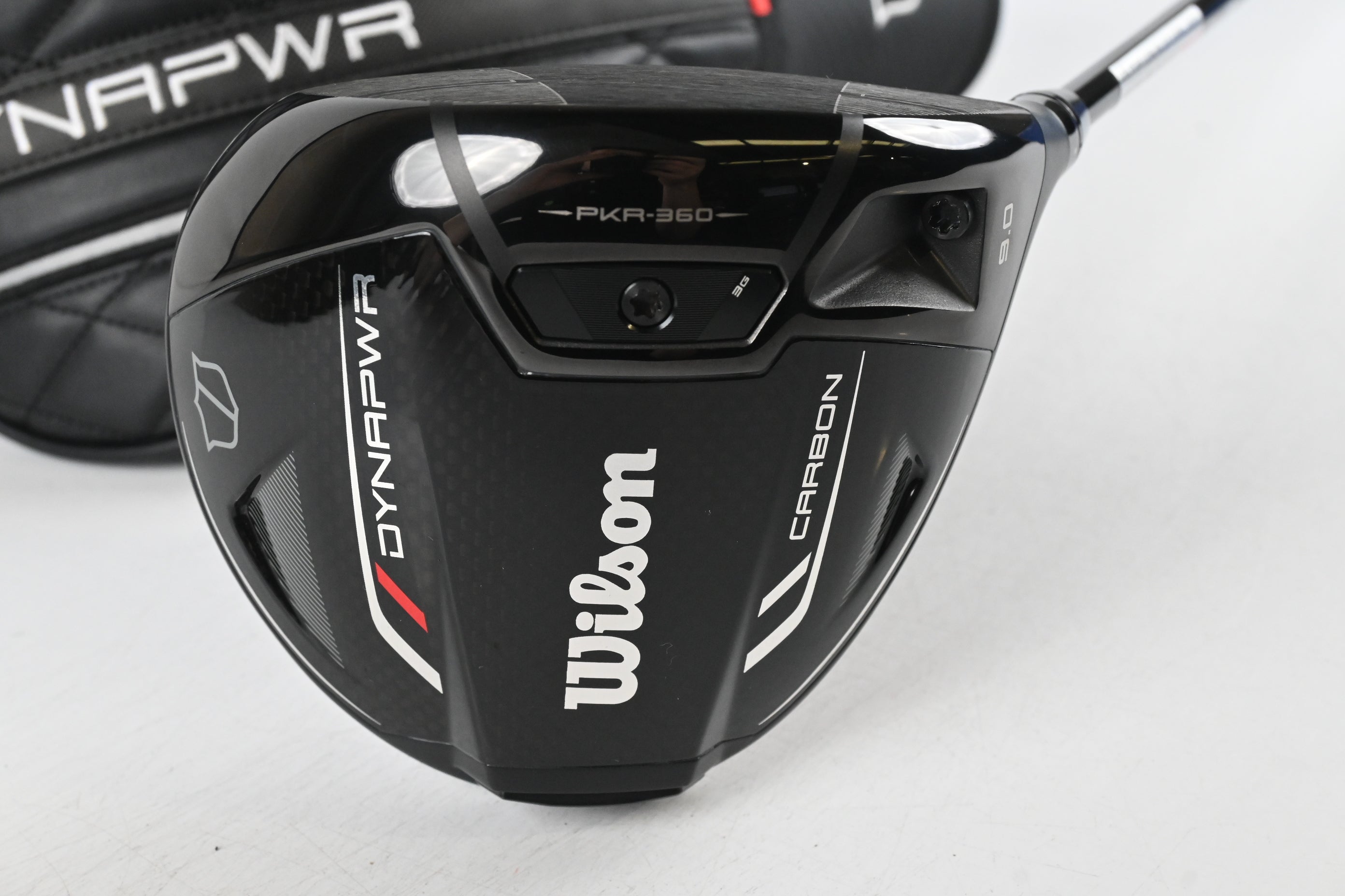 Wilson DYNAPWR 2025 Carbon Driver / 9 Degree / X-Flex Kai'li White 60 Shaft