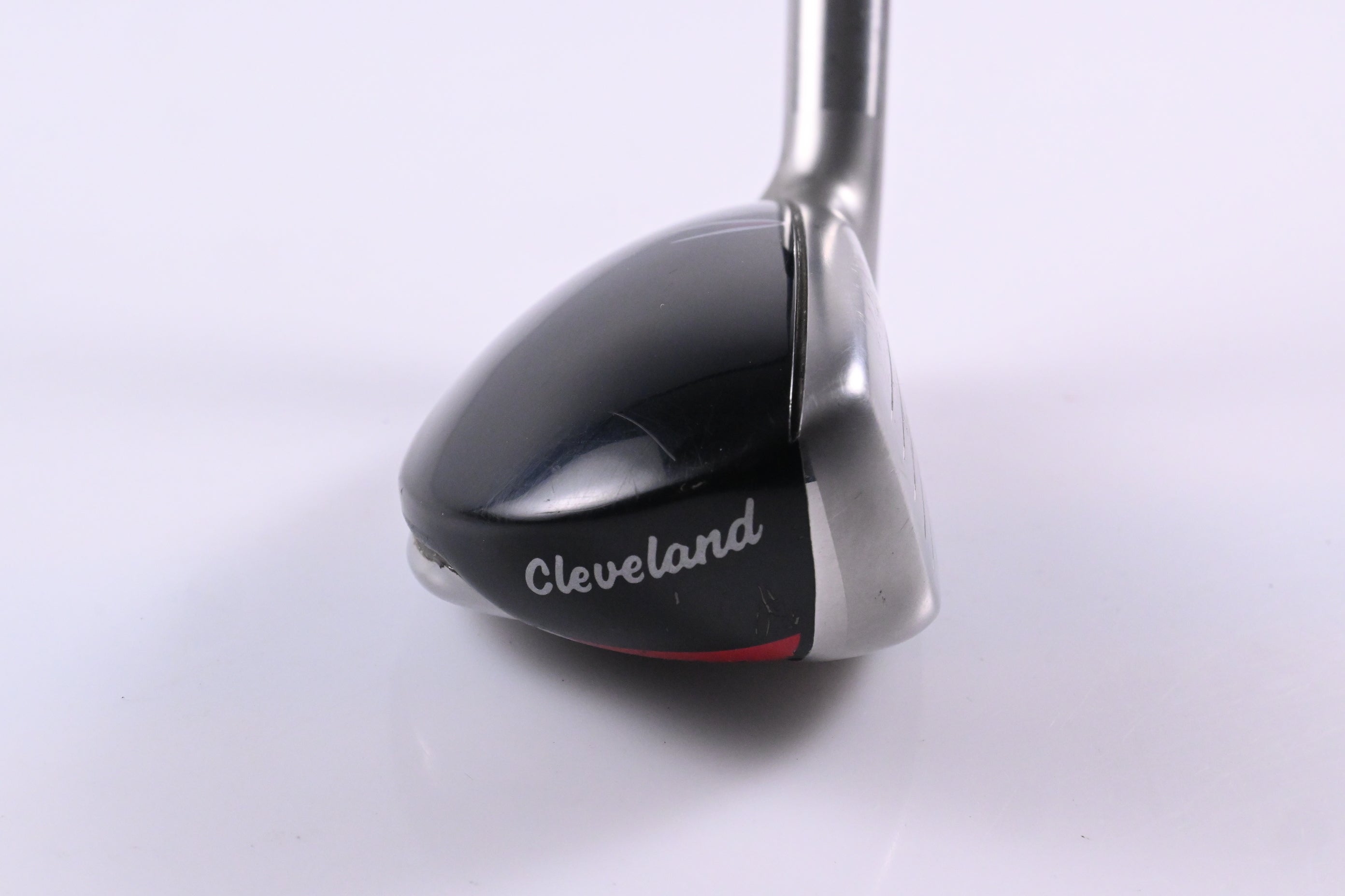 Cleveland Launcher 2009 #2 Hybrid / 18 Degree / Regular Flex Fujikura Gold Shaft