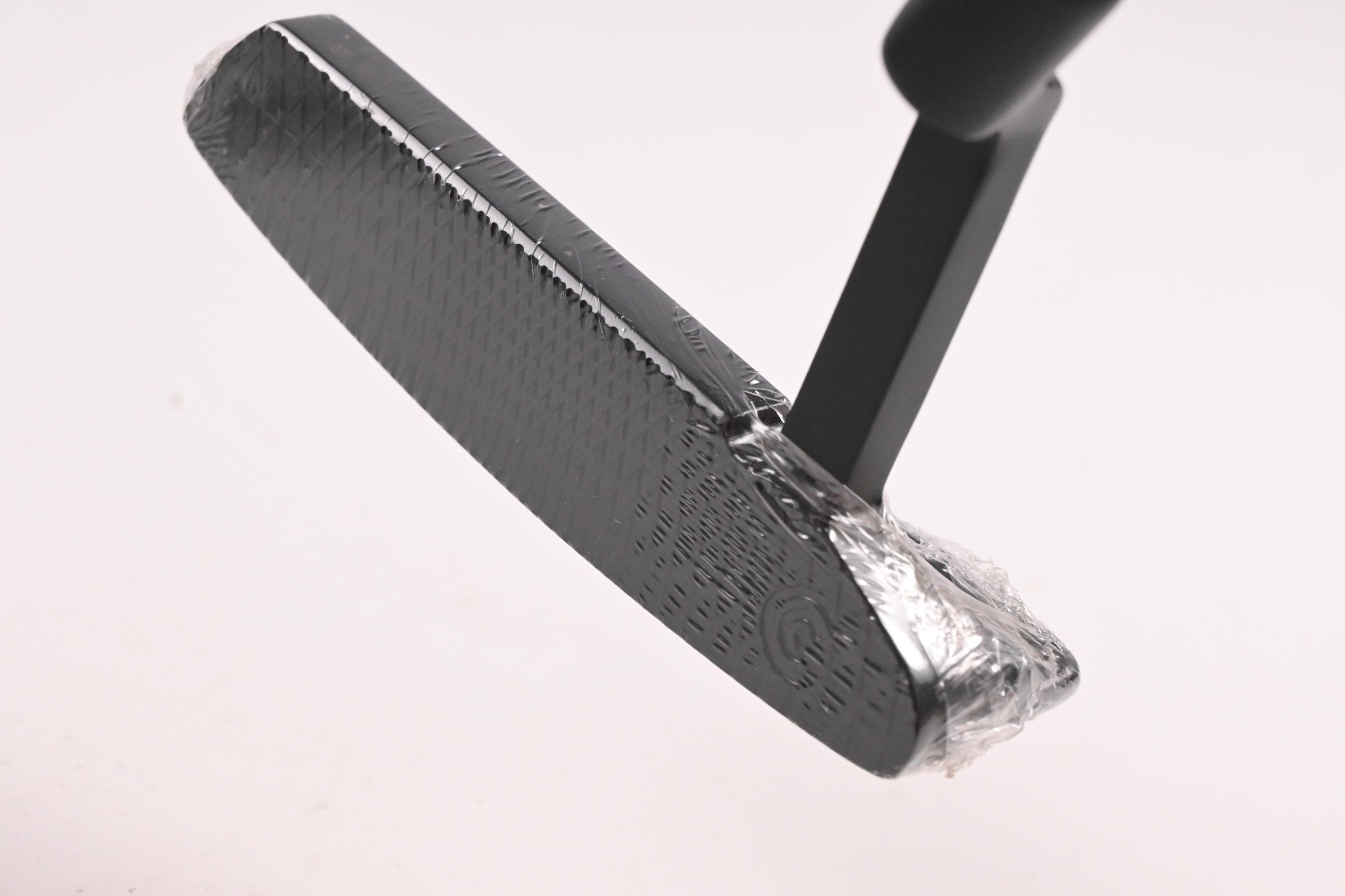 Cleveland HB Soft 2 Black Satin Putter / 34 Inch / UST Mamiya All In Shaft