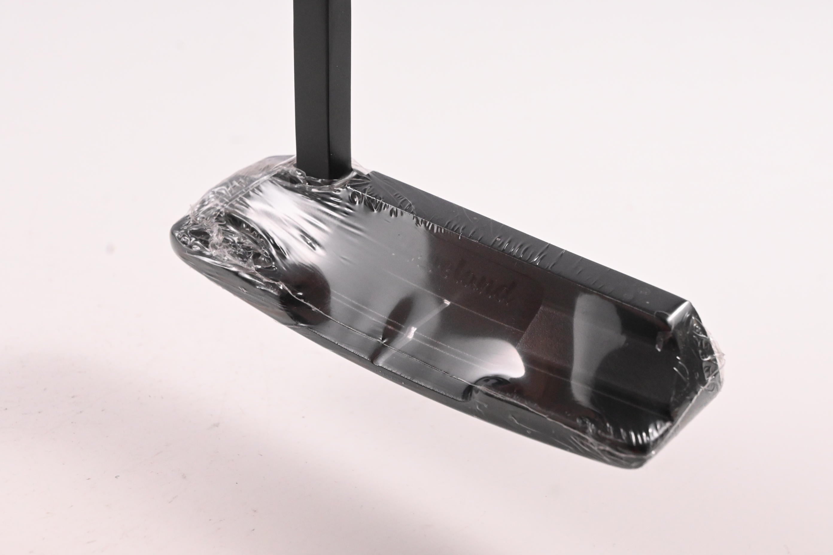Cleveland HB Soft 2 Black Satin Putter / 34 Inch / UST Mamiya All In Shaft