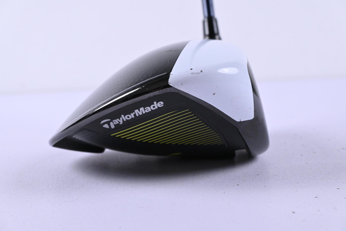 Taylormade M2 2017 Driver / 10.5 Degree / Stiff Flex Fujikura Ventus Blue 6