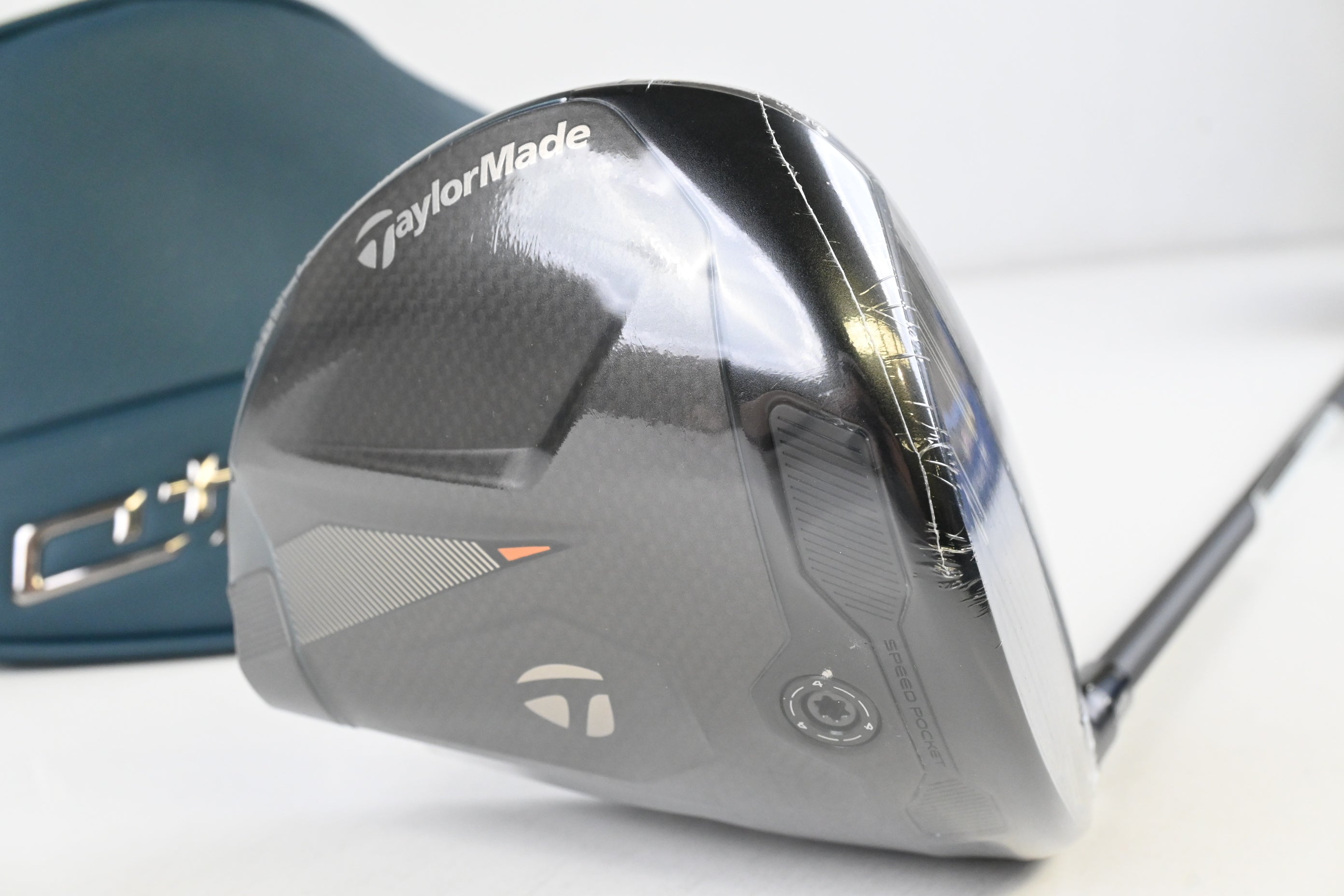 Taylormade Qi4D Max Driver / 12 Degree / Regular Flex Reax Blue 50 Shaft