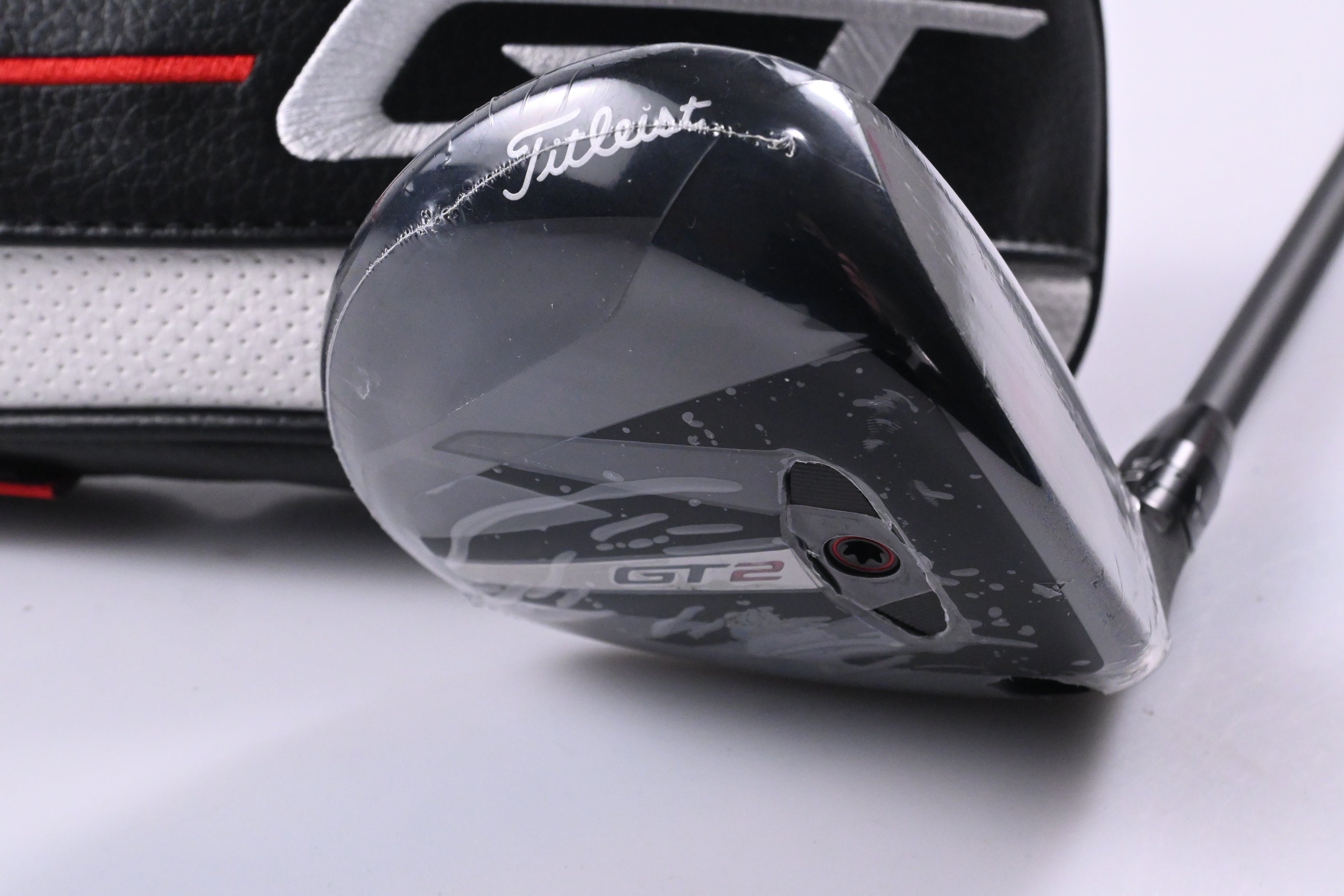 Titleist GT2 #3 Wood / 16.5 Degree / Stiff Flex Project X HZRDUS GEN5 Black 70
