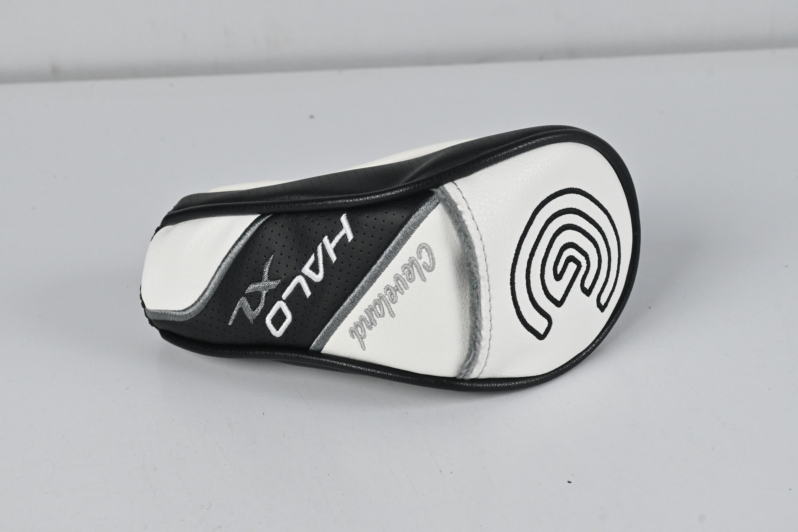 Left Hand Cleveland Halo XL #3 Hybrid / 18 Degree / Stiff Flex Tensei AV Blue 65