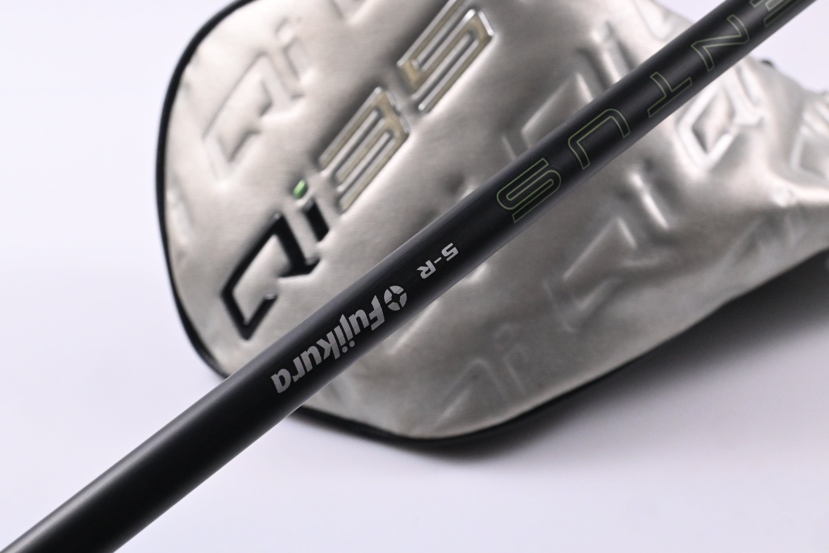 Taylormade Qi35 Driver / 10.5 Degree / Regular Flex Ventus Blue 5 Shaft