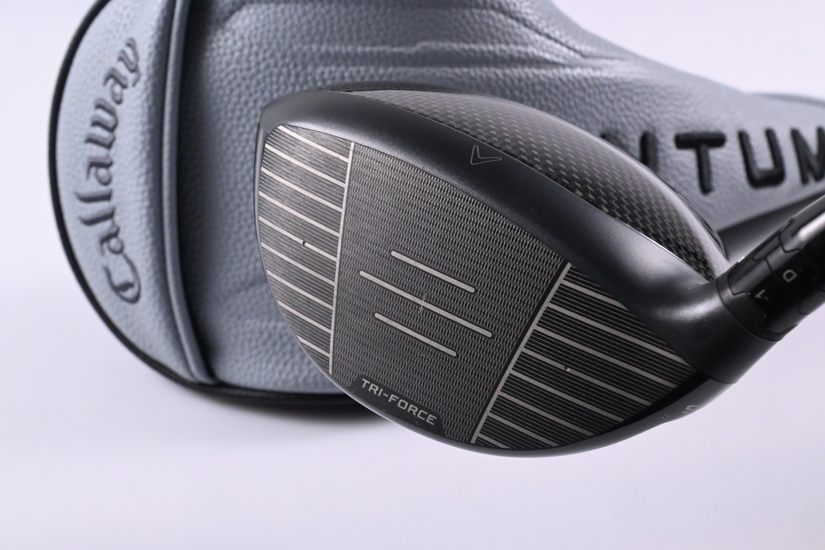 Tour Issue Callaway Quantum Max Driver / 10.5 Degree / Stiff Flex Aldila Rogue