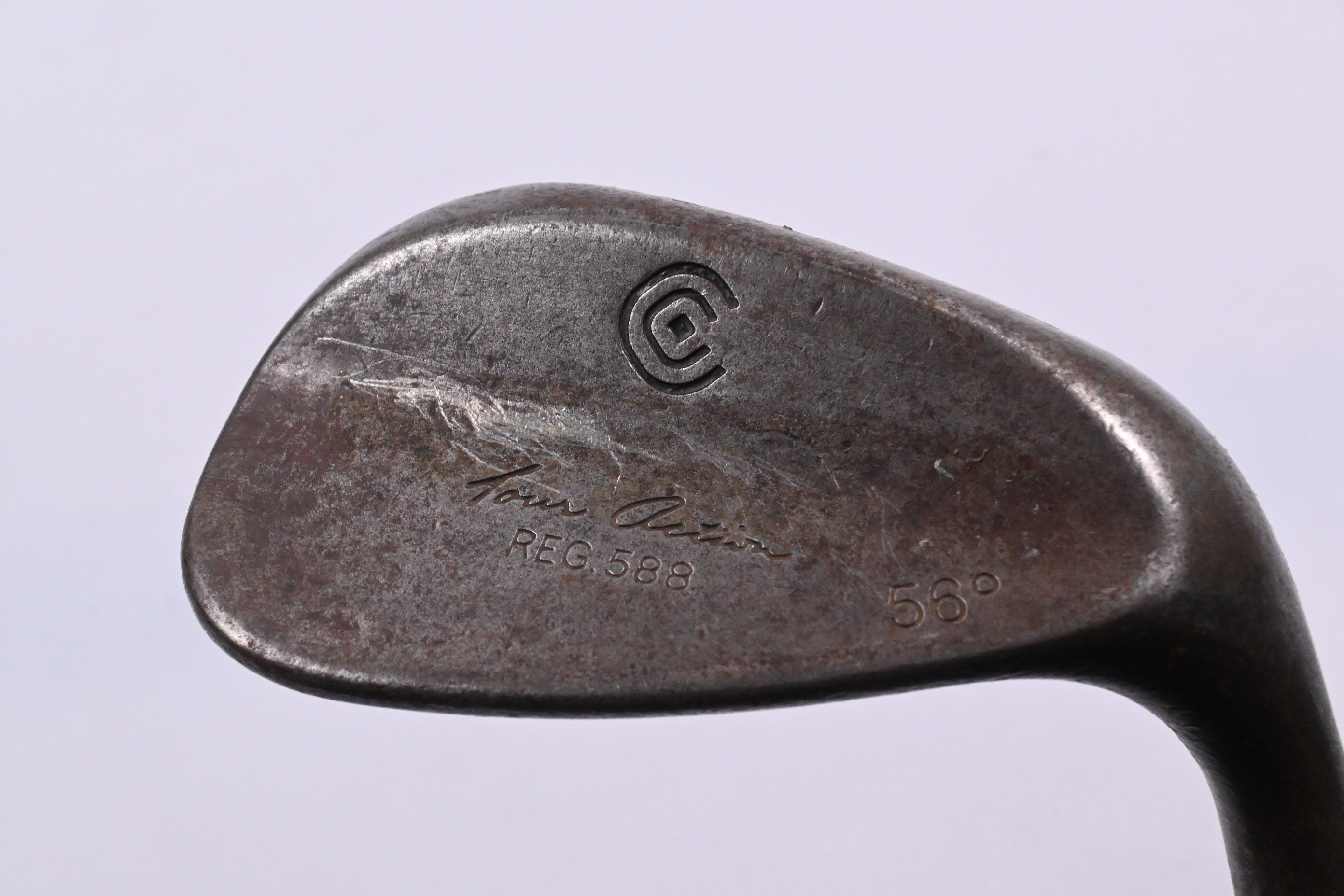 Cleveland 588 Tour Action Sand Wedge / 55 Degree / Wedge Flex Shaft