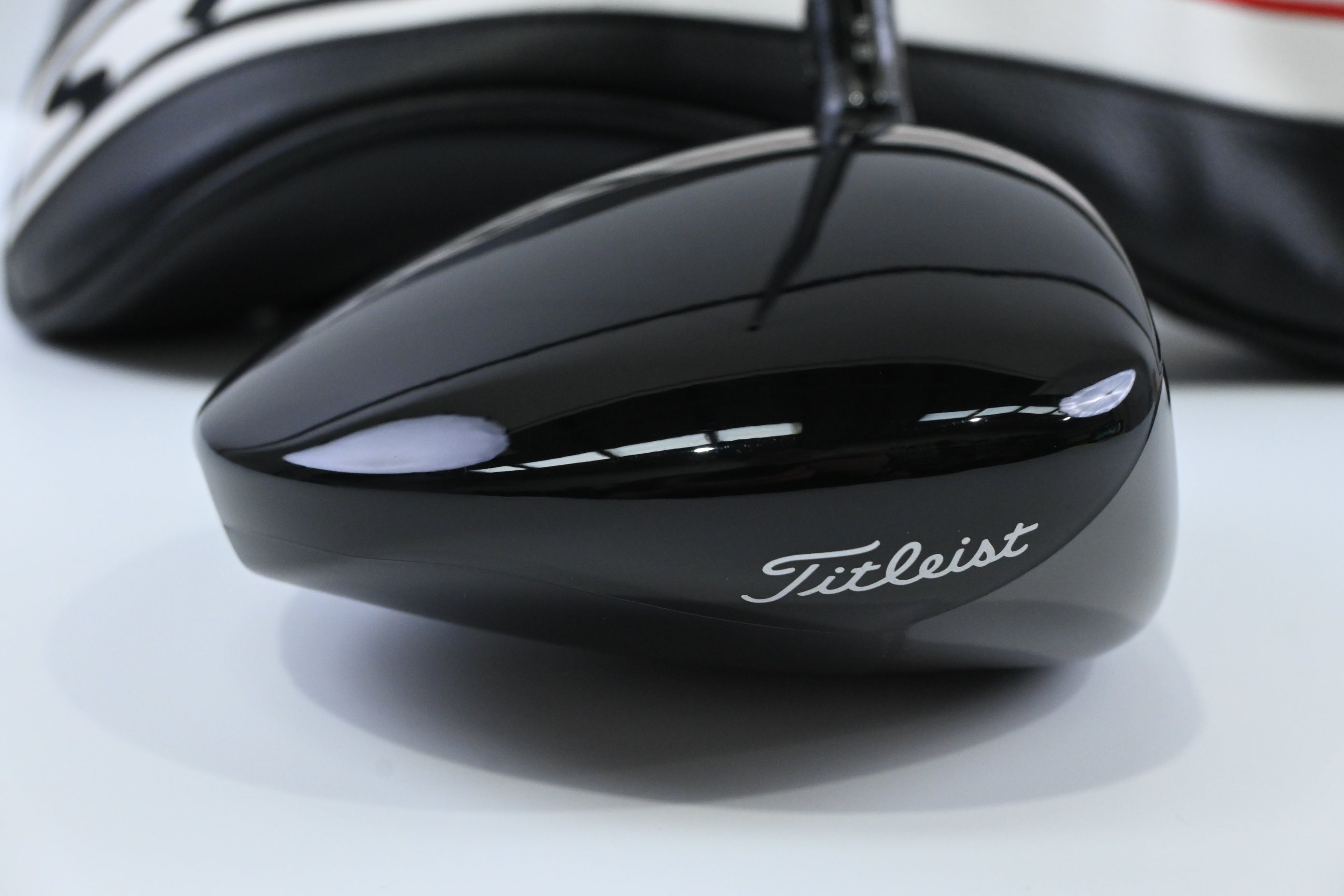 Titleist GTS3 Driver / 9 Degree / Stiff Flex Titan 60 Shaft
