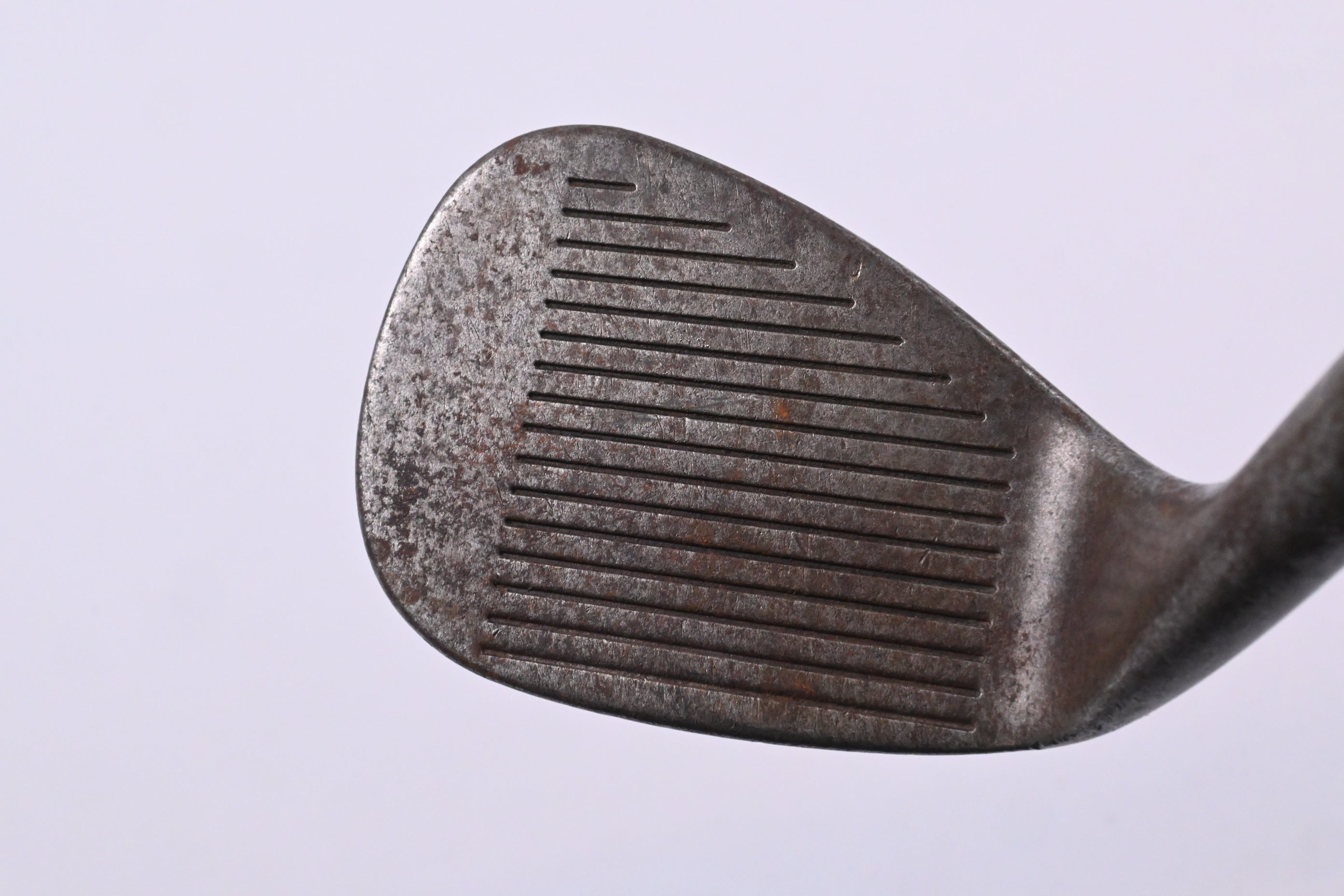 Cleveland 588 Tour Action Sand Wedge / 55 Degree / Wedge Flex Shaft