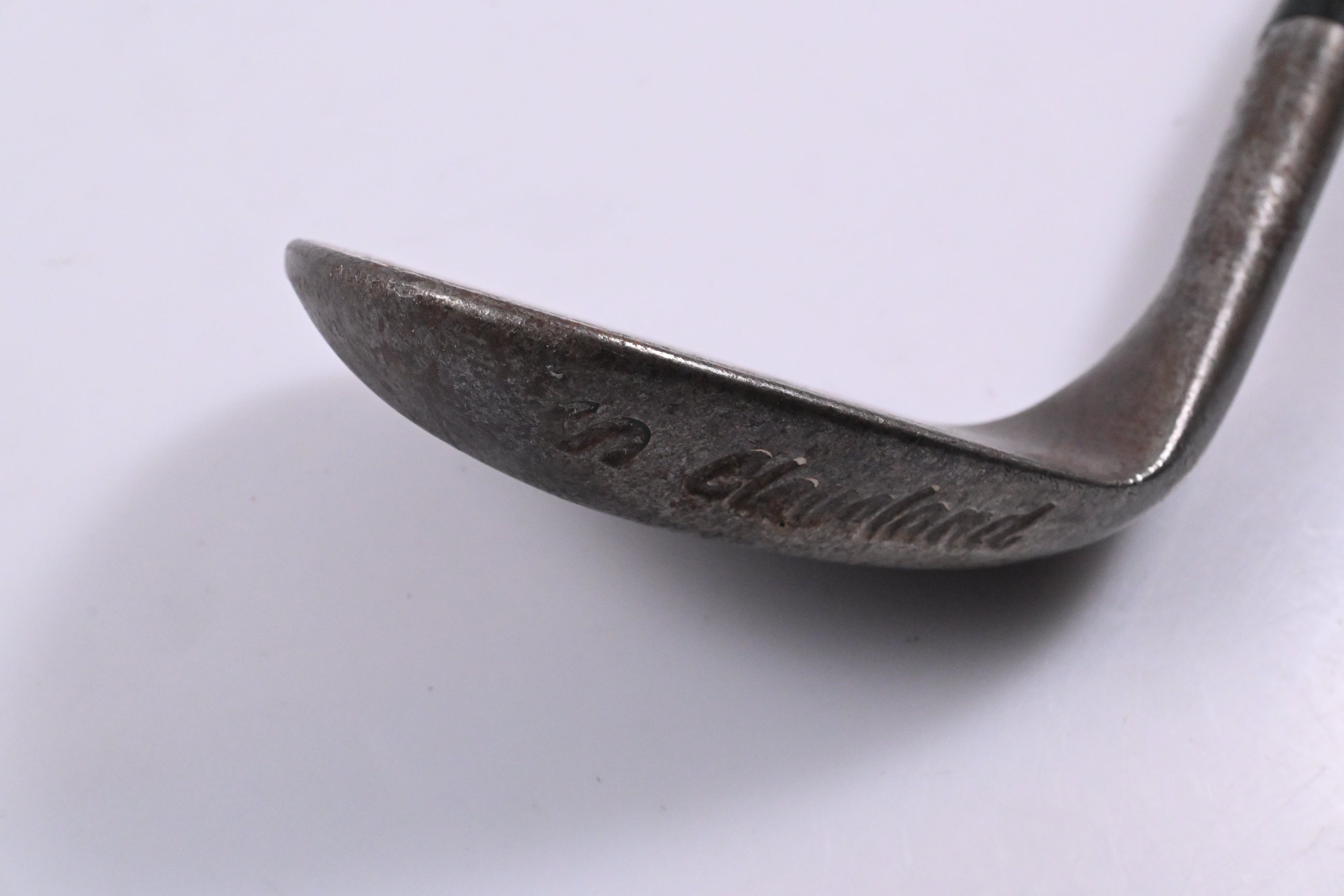 Cleveland 588 Tour Action Sand Wedge / 55 Degree / Wedge Flex Shaft